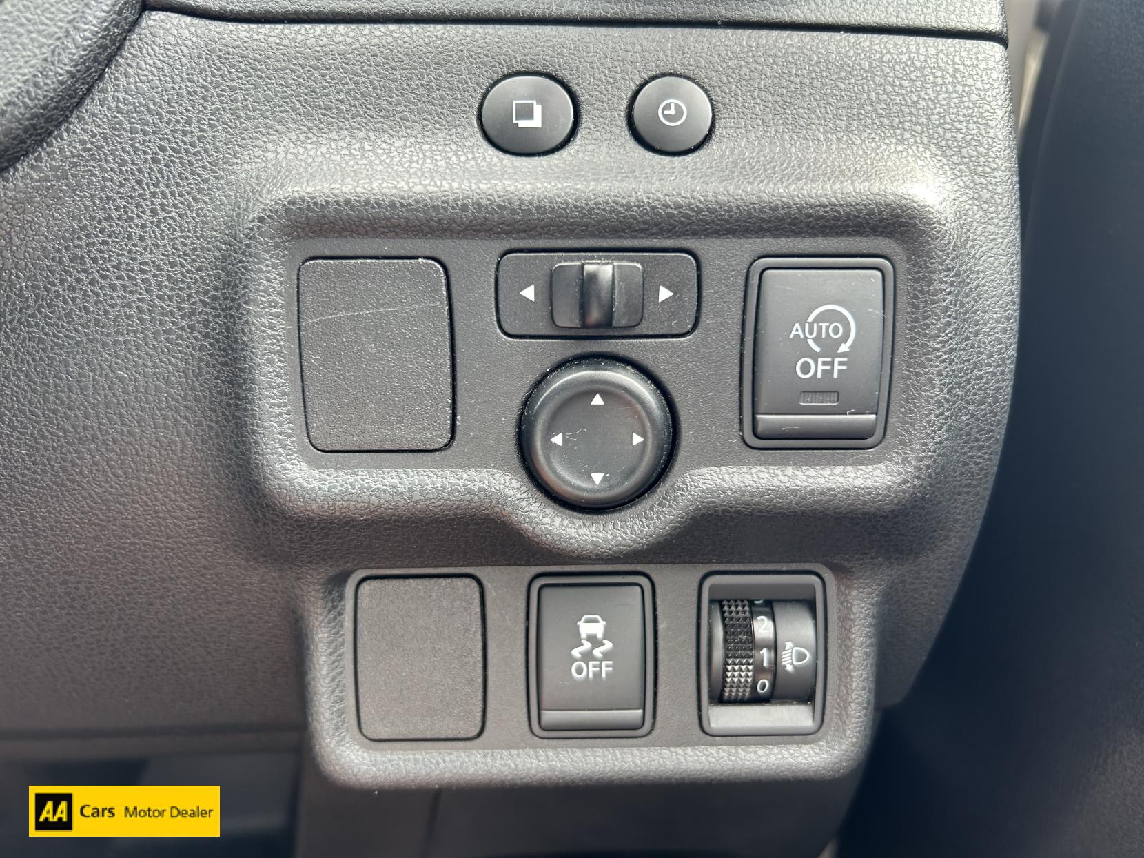 Nissan Note 1.2 Acenta Premium Hatchback 5dr Petrol Manual Euro 6 (s/s) (80 ps)