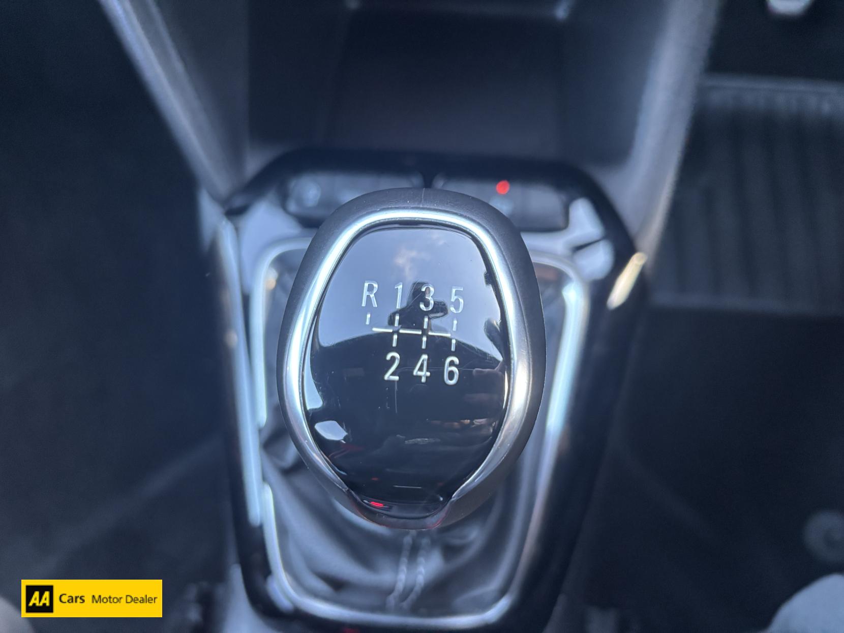 Vauxhall Corsa 1.2 Turbo SRi Nav Premium Hatchback 5dr Petrol Manual Euro 6 (s/s) (100 ps)