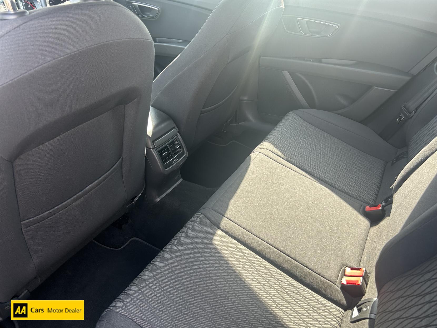 SEAT Leon 1.2 TSI SE Hatchback 5dr Petrol Manual Euro 6 (s/s) (110 ps)