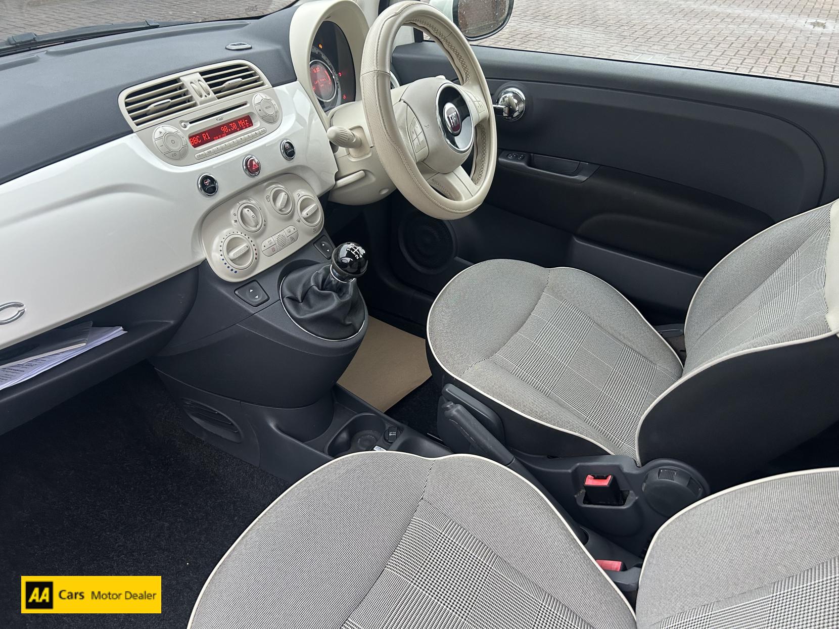 Fiat 500 1.2 Pop Star Hatchback 3dr Petrol Manual Euro 6 (s/s) (69 bhp)