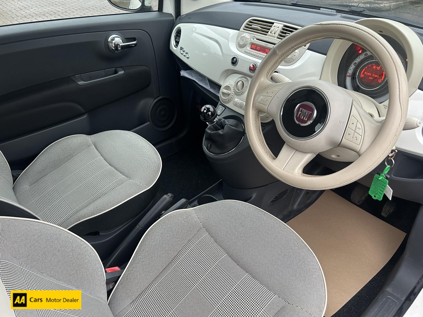 Fiat 500 1.2 Pop Star Hatchback 3dr Petrol Manual Euro 6 (s/s) (69 bhp)
