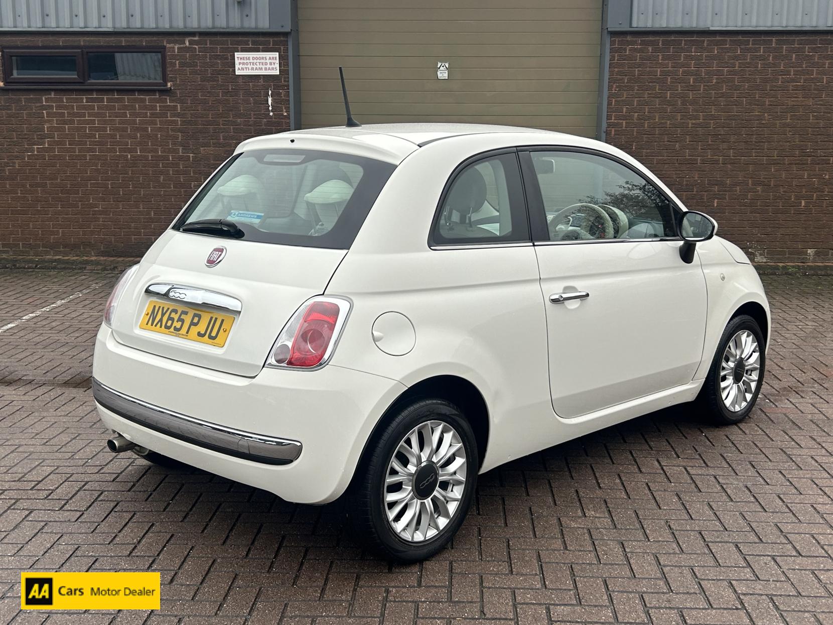 Fiat 500 1.2 Pop Star Hatchback 3dr Petrol Manual Euro 6 (s/s) (69 bhp)