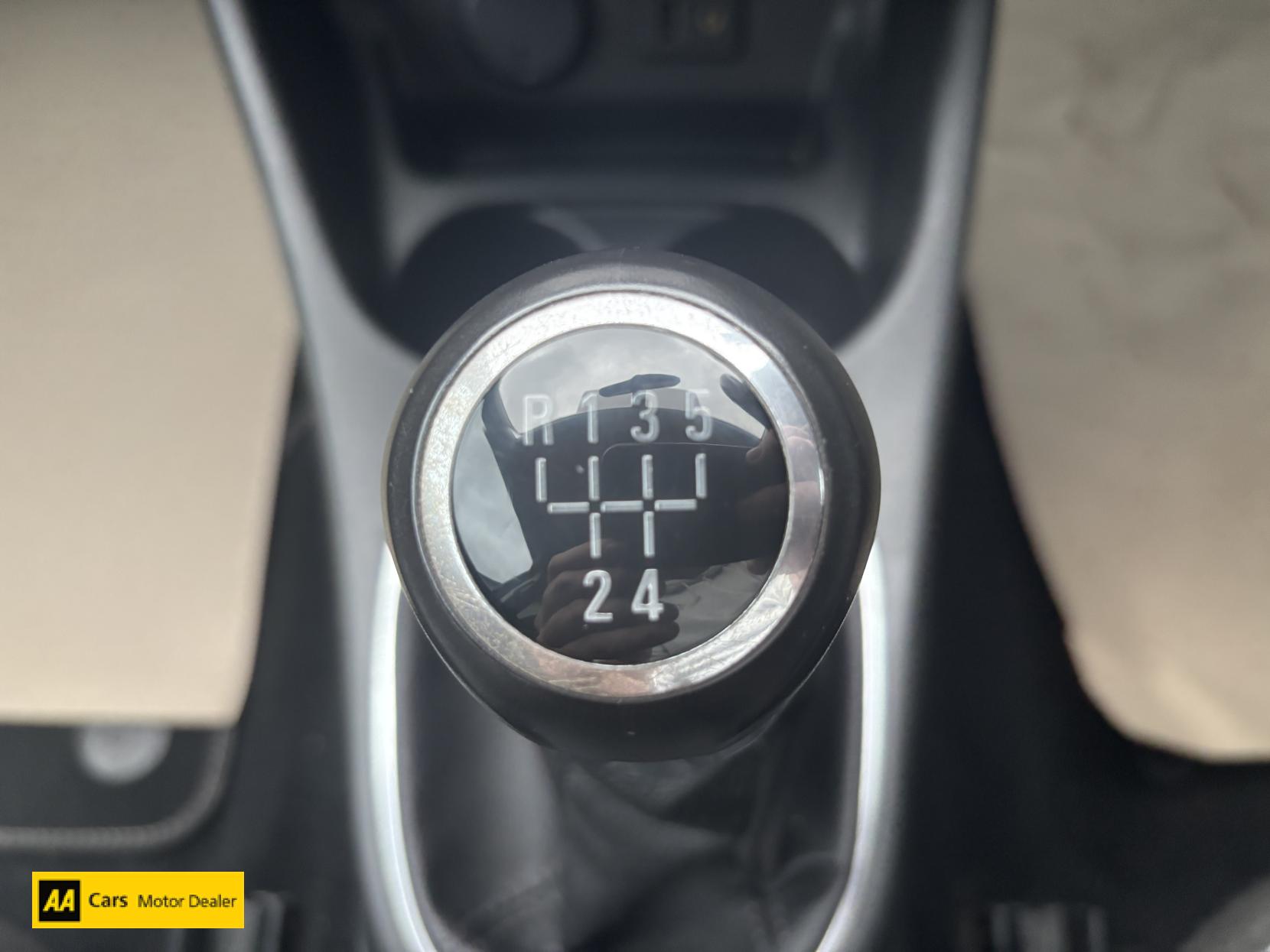 Vauxhall Corsa 1.2i Limited Edition Hatchback 3dr Petrol Manual Euro 6 (70 ps)