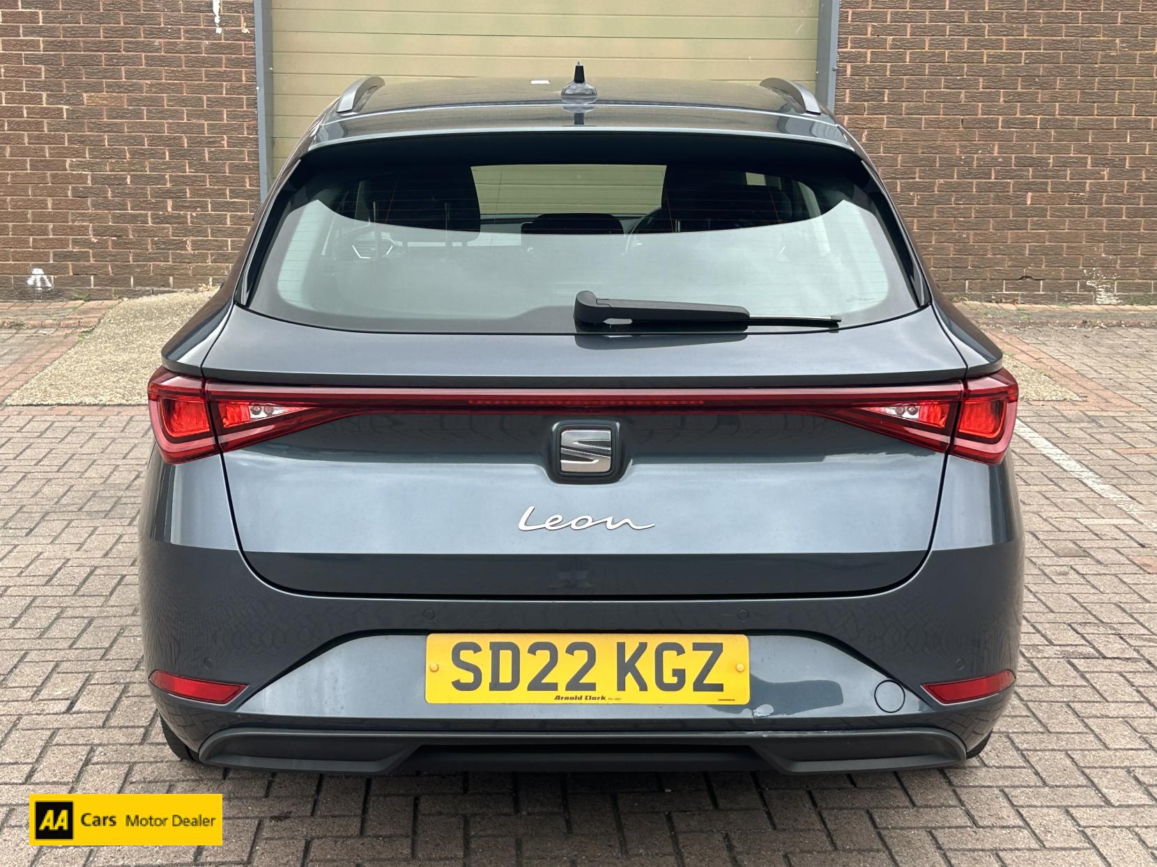 SEAT Leon 1.5 TSI EVO SE Estate 5dr Petrol Manual Euro 6 (s/s) (130 ps)