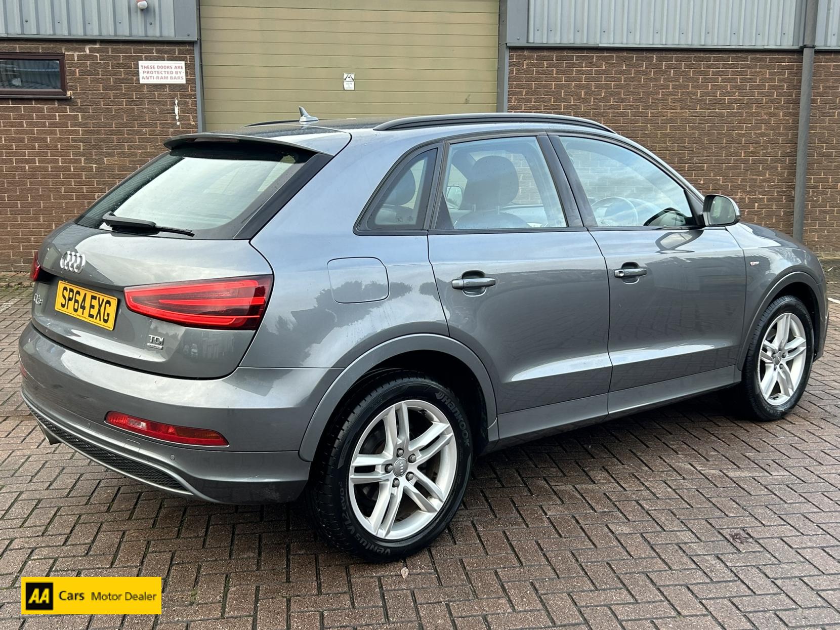 Audi Q3 2.0 TDI S line SUV 5dr Diesel S Tronic quattro Euro 5 (s/s) (177 ps)