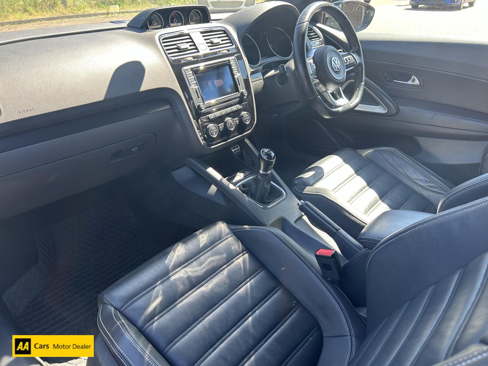 Volkswagen Scirocco 2.0 TSI BlueMotion Tech R-Line Hatchback 3dr Petrol Manual Euro 6 (s/s) (180 ps)