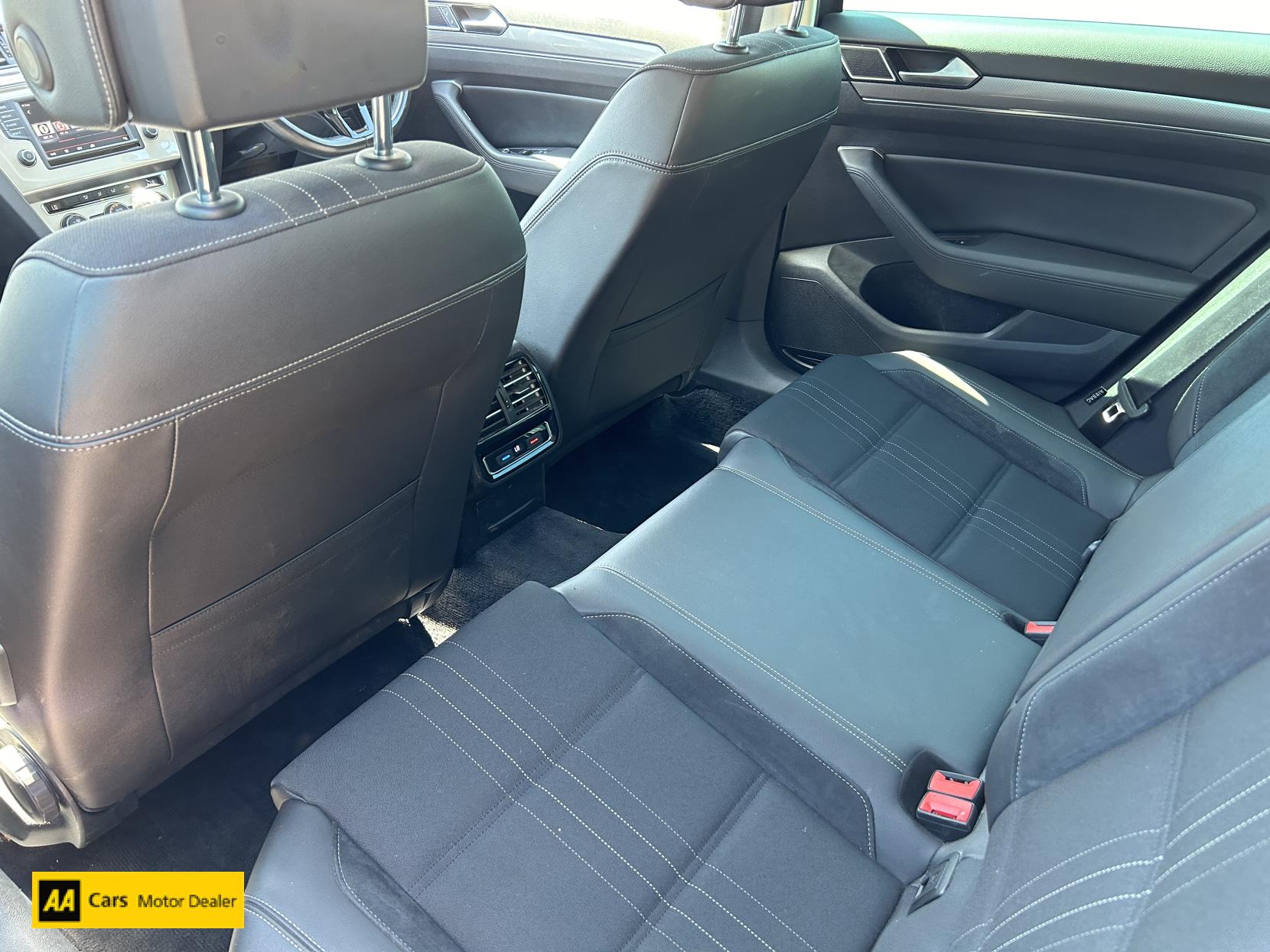 Volkswagen Passat 2.0 TDI BlueMotion Tech Alltrack Estate 5dr Diesel DSG 4Motion Euro 6 (s/s) (190 ps)