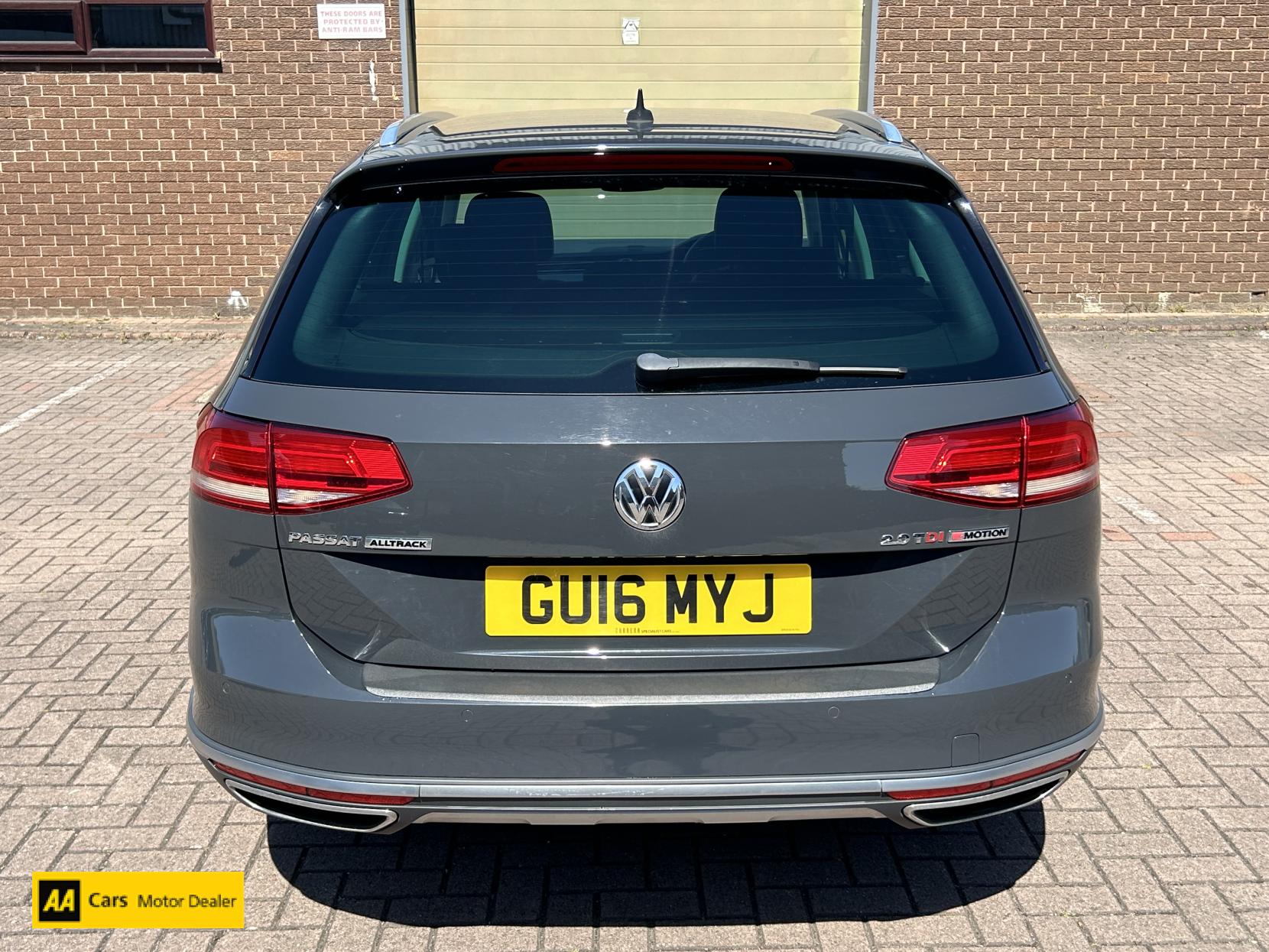 Volkswagen Passat 2.0 TDI BlueMotion Tech Alltrack Estate 5dr Diesel DSG 4Motion Euro 6 (s/s) (190 ps)