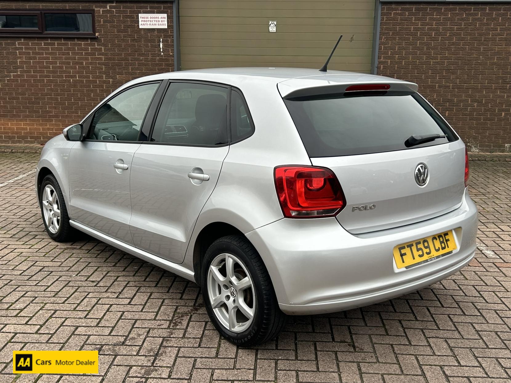 Volkswagen Polo 1.2 Moda Hatchback 5dr Petrol Manual Euro 5 (60 ps)