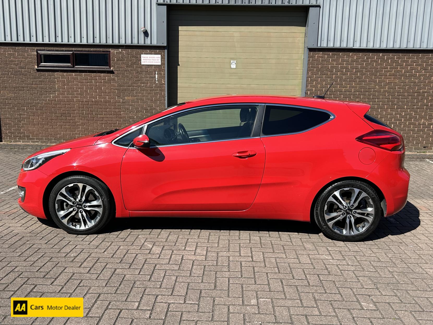 Kia ProCeed 1.6 GDi EcoDynamics SE Hatchback 3dr Petrol Manual Euro 5 (s/s) (133 bhp)