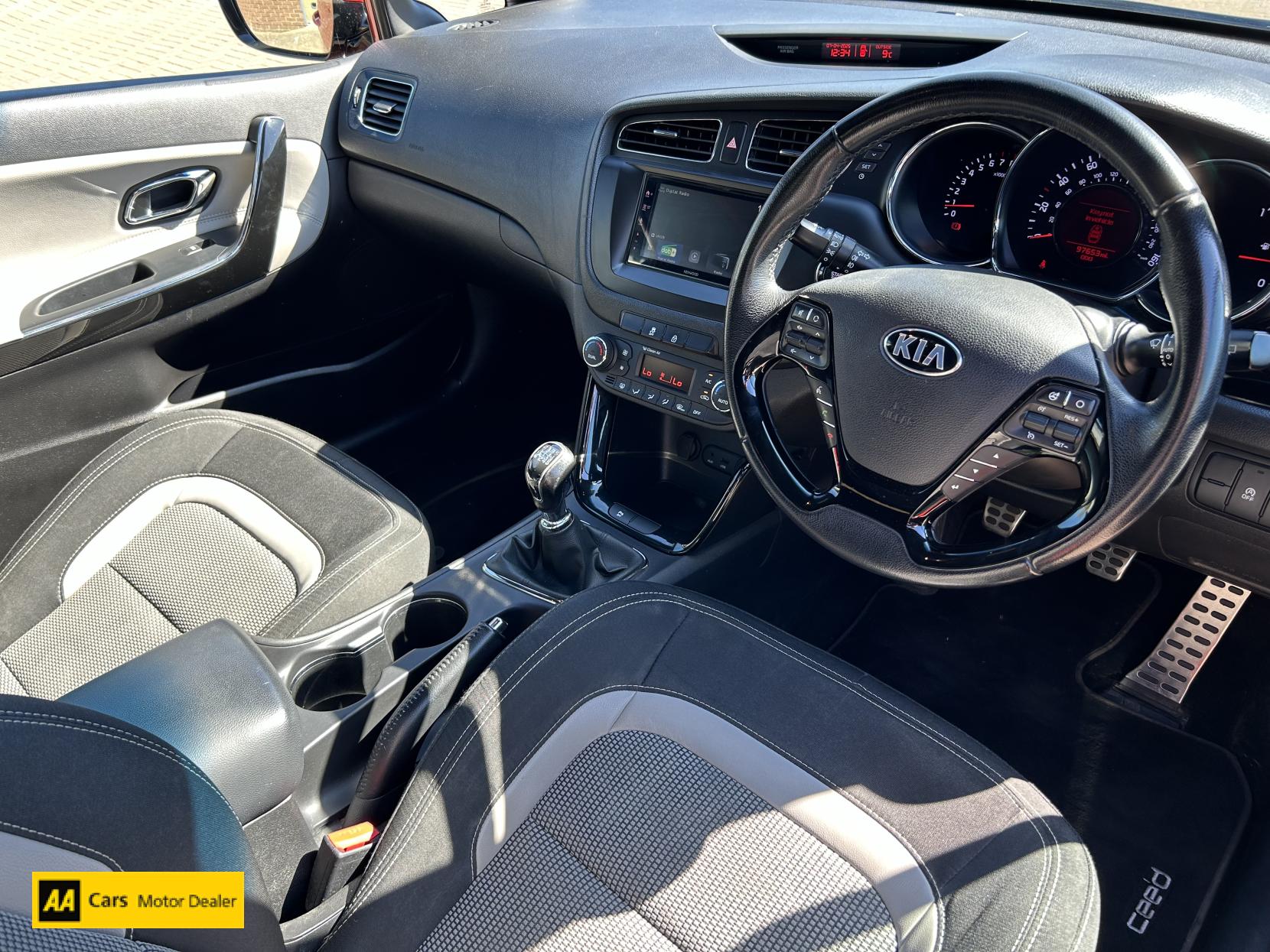 Kia ProCeed 1.6 GDi EcoDynamics SE Hatchback 3dr Petrol Manual Euro 5 (s/s) (133 bhp)