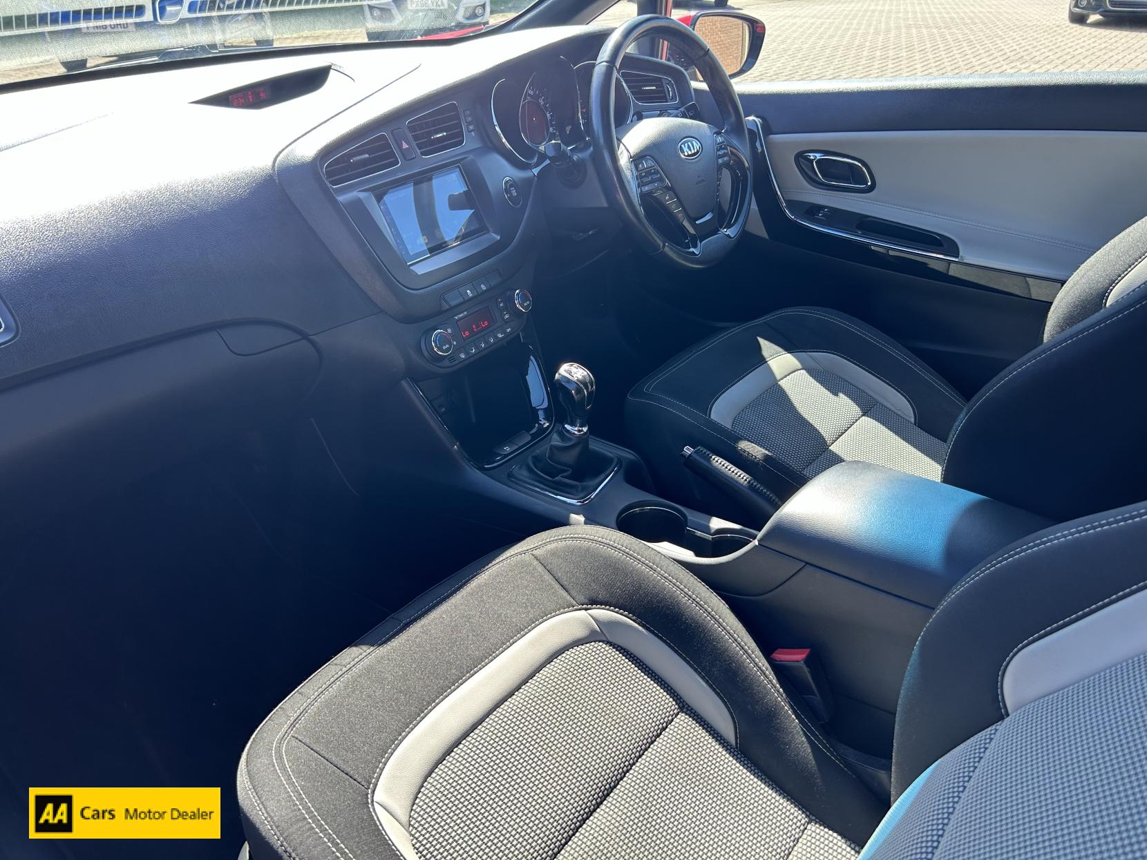 Kia ProCeed 1.6 GDi EcoDynamics SE Hatchback 3dr Petrol Manual Euro 5 (s/s) (133 bhp)