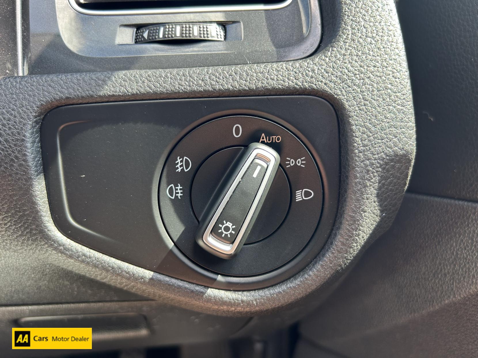 Volkswagen Golf 1.6 TDI Match Estate 5dr Diesel Manual Euro 6 (s/s) (115 ps)