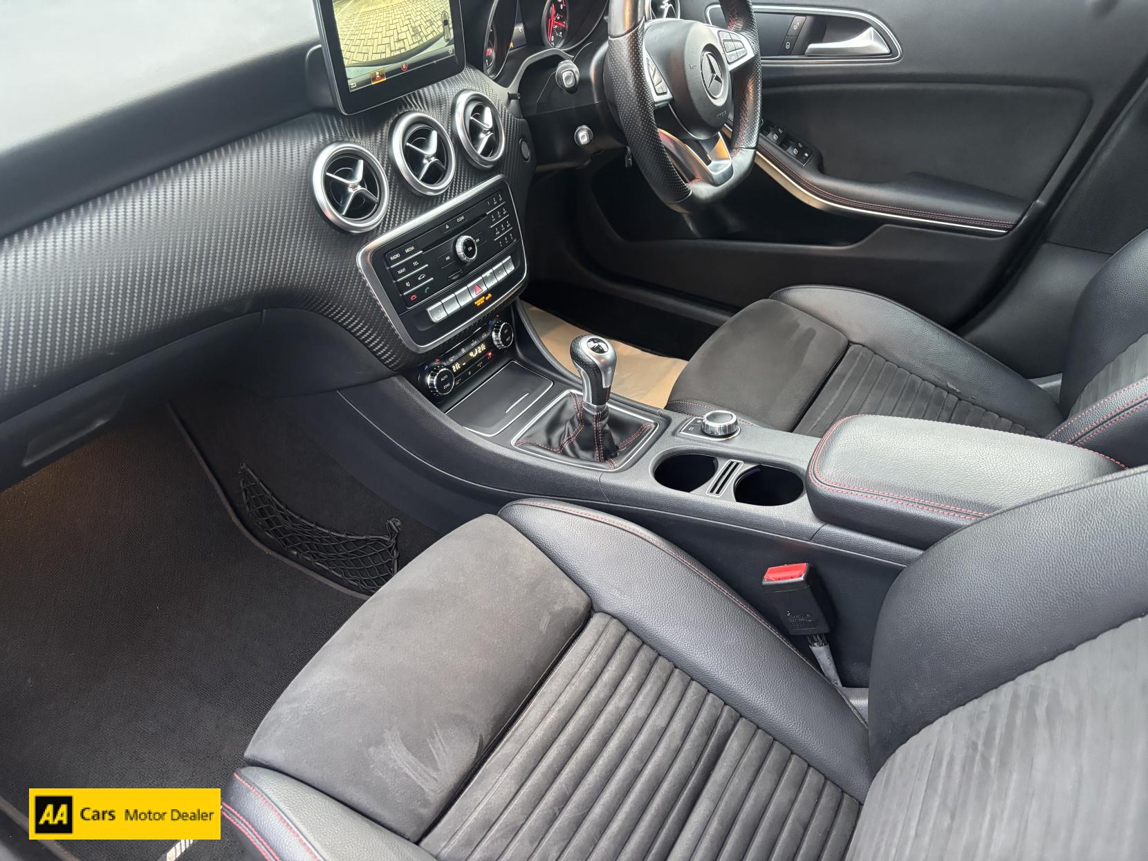 Mercedes-Benz A Class 1.6 A180 AMG Line (Premium) Hatchback 5dr Petrol Manual Euro 6 (s/s) (122 ps)