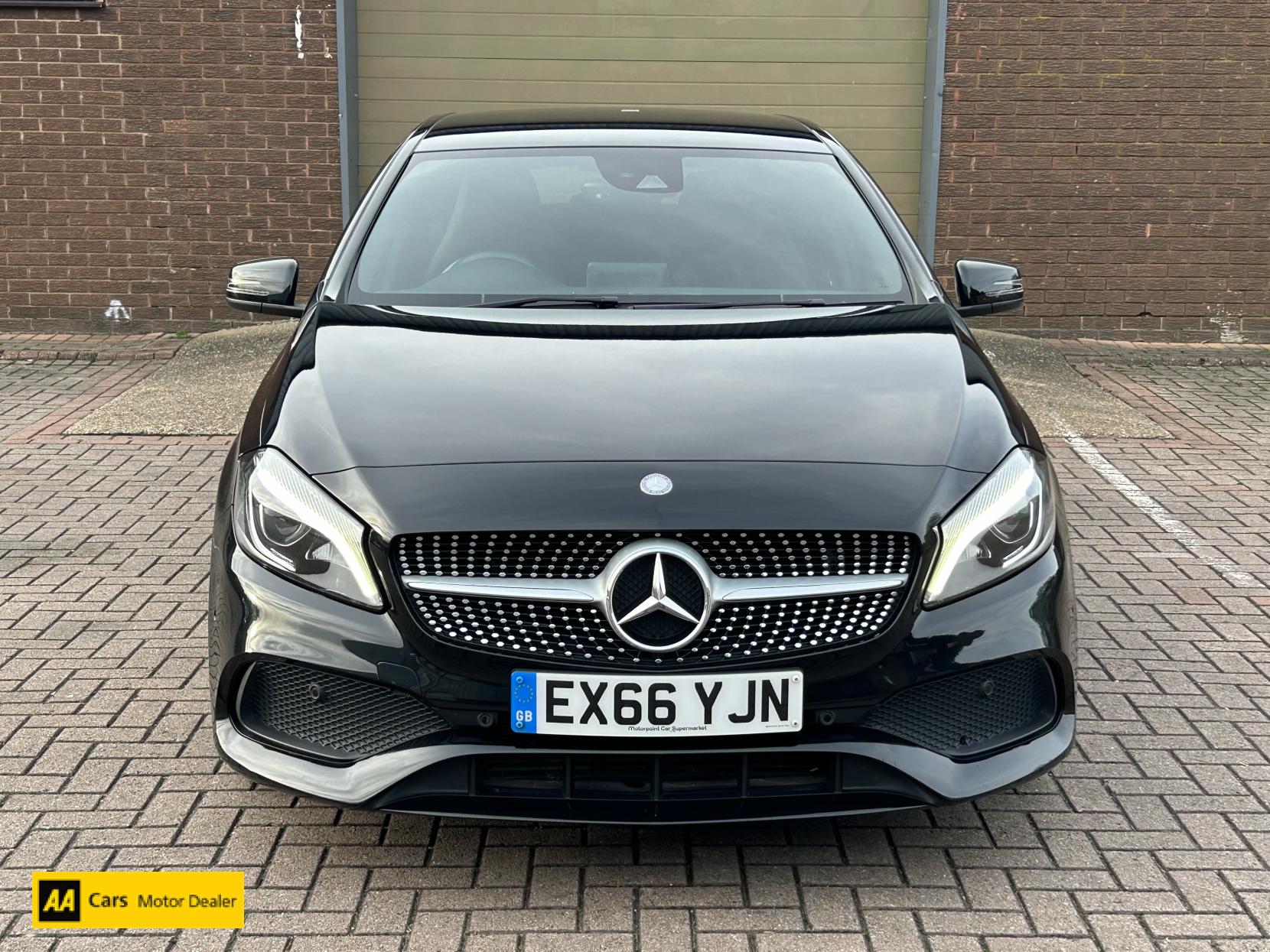 Mercedes-Benz A Class 1.6 A180 AMG Line (Premium) Hatchback 5dr Petrol Manual Euro 6 (s/s) (122 ps)
