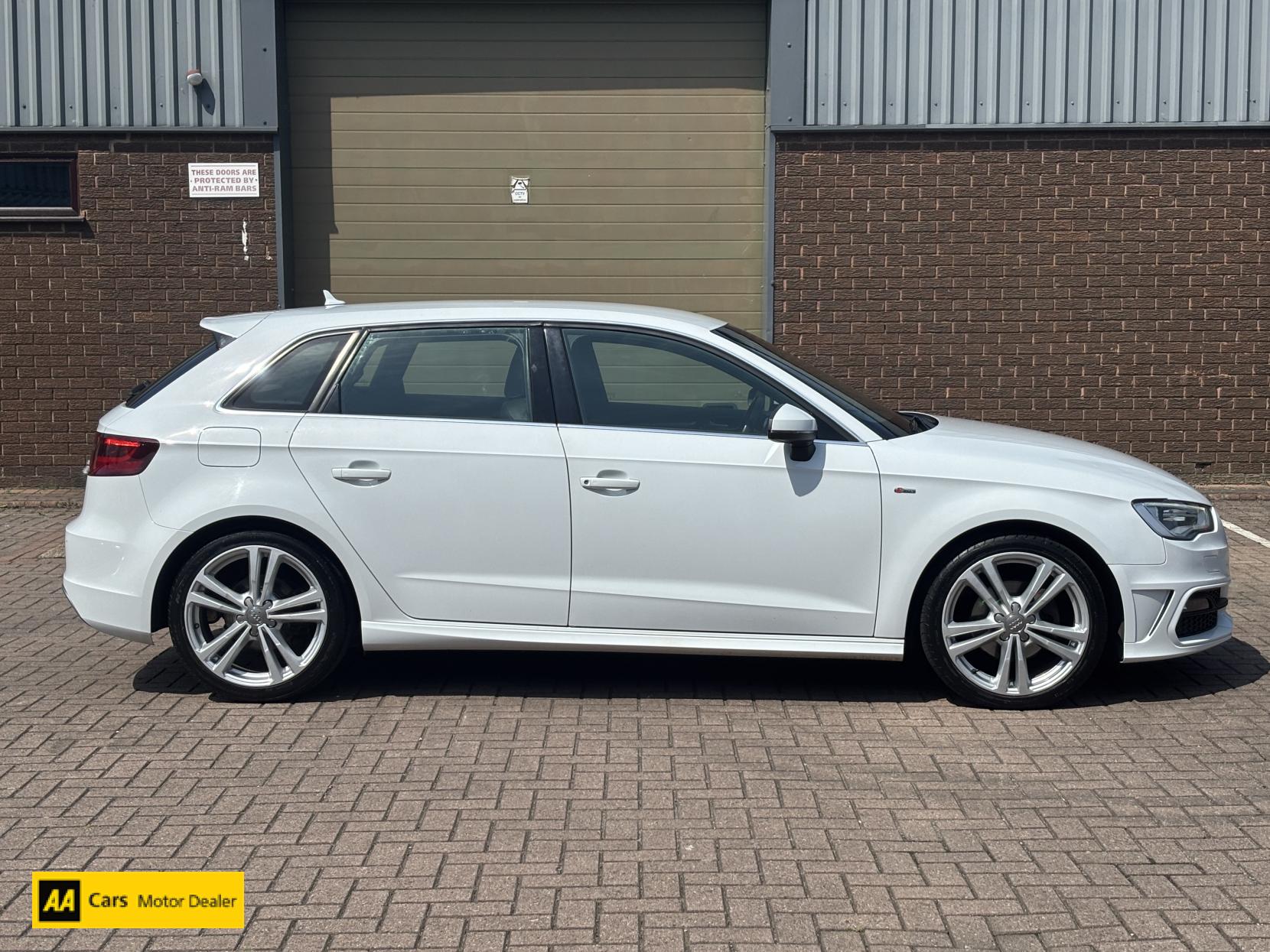 Audi A3 2.0 TDI S line Sportback 5dr Diesel Manual Euro 6 (s/s) (150 ps)