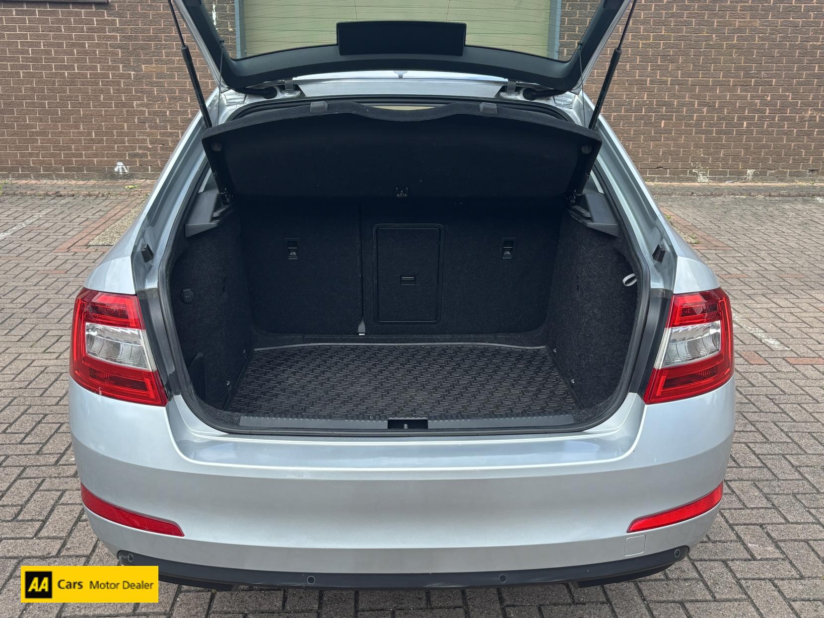Skoda Octavia 1.4 TSI SE Sport Hatchback 5dr Petrol Manual Euro 6 (s/s) (150 ps)