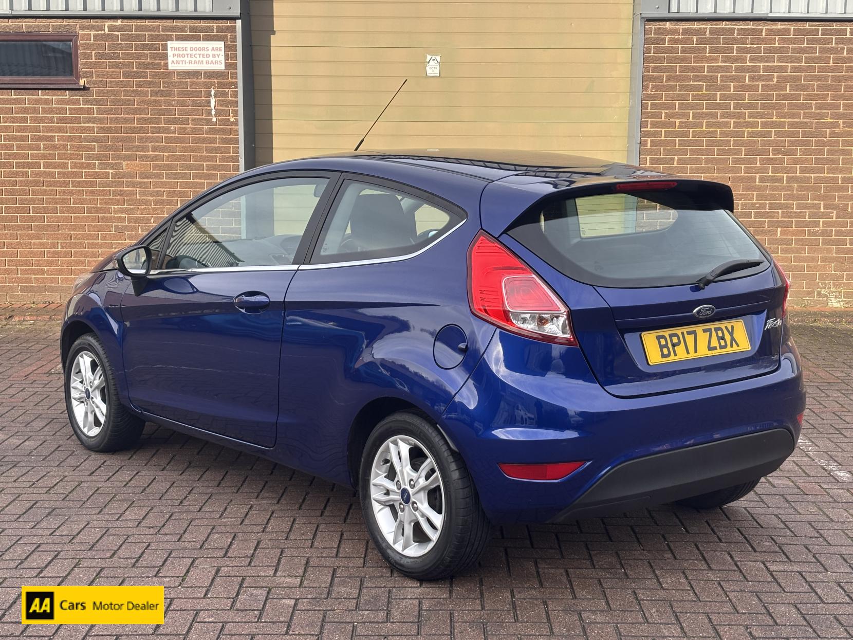Ford Fiesta 1.25 Zetec Hatchback 3dr Petrol Manual Euro 6 (82 ps)