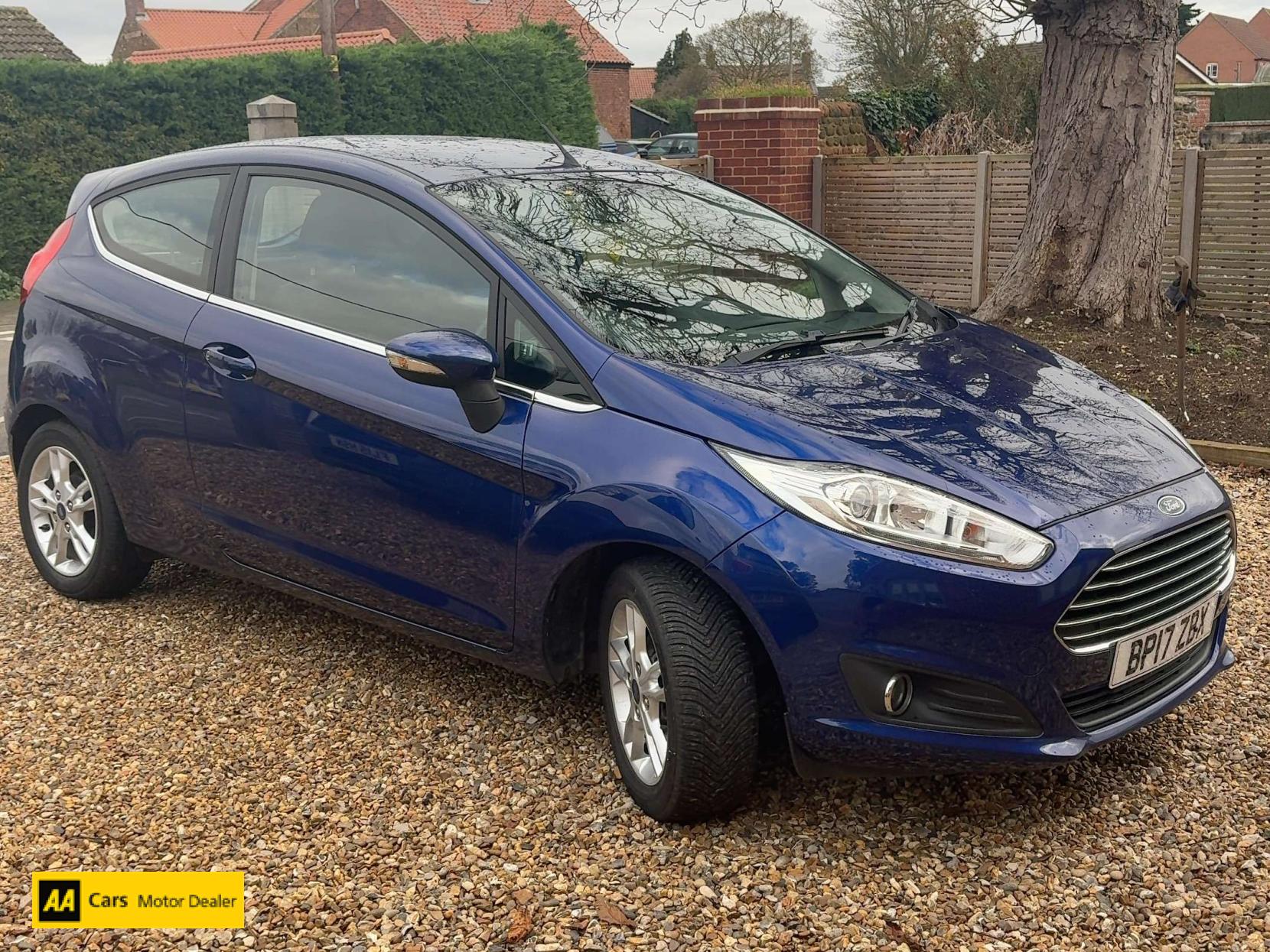 Ford Fiesta 1.25 Zetec Hatchback 3dr Petrol Manual Euro 6 (82 ps)