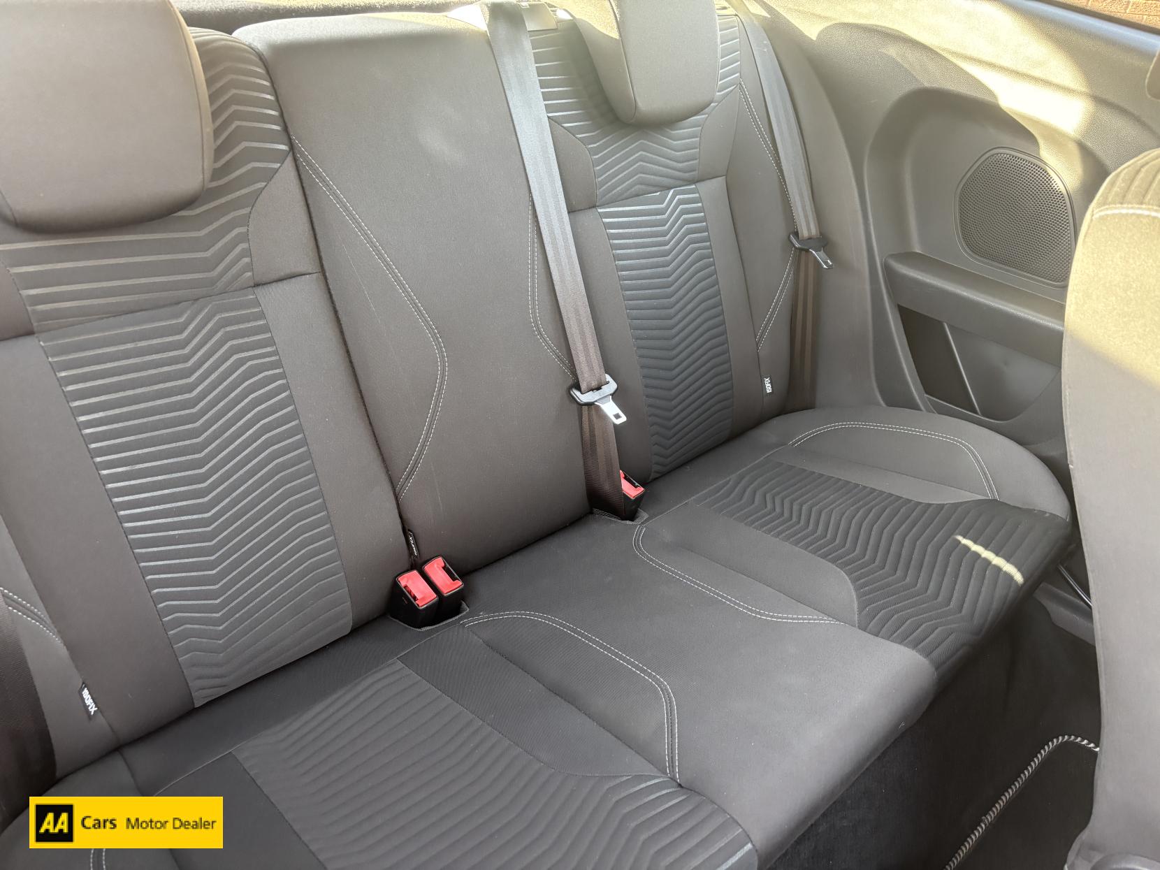 Ford Fiesta 1.25 Zetec Hatchback 3dr Petrol Manual Euro 6 (82 ps)