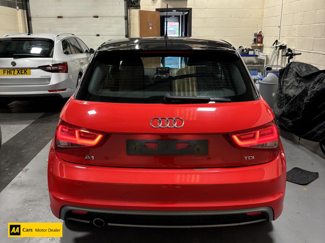 Audi A1 1.6 TDI S line Style Edition Sportback 5dr Diesel Manual Euro 5 (s/s) (105 ps)