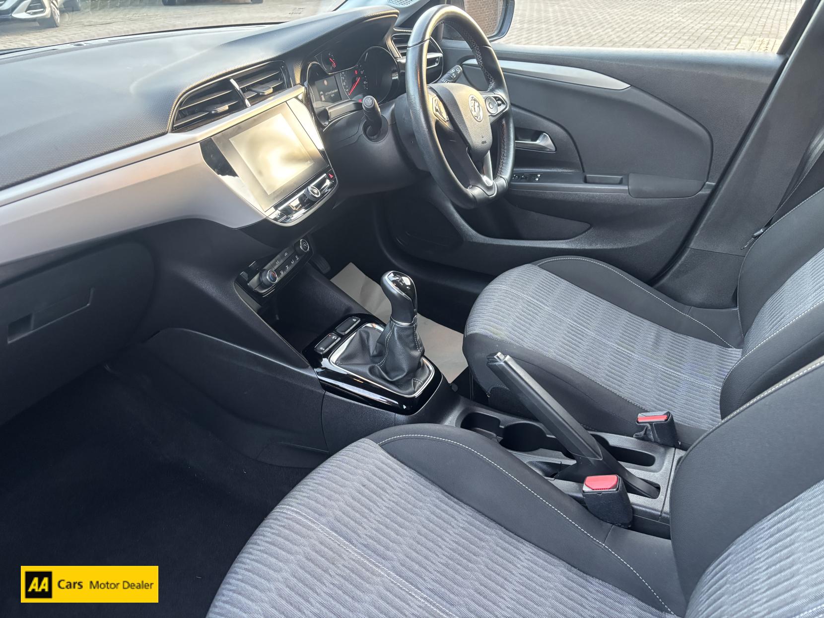 Vauxhall Corsa 1.2 SE Hatchback 5dr Petrol Manual Euro 6 (75 ps)