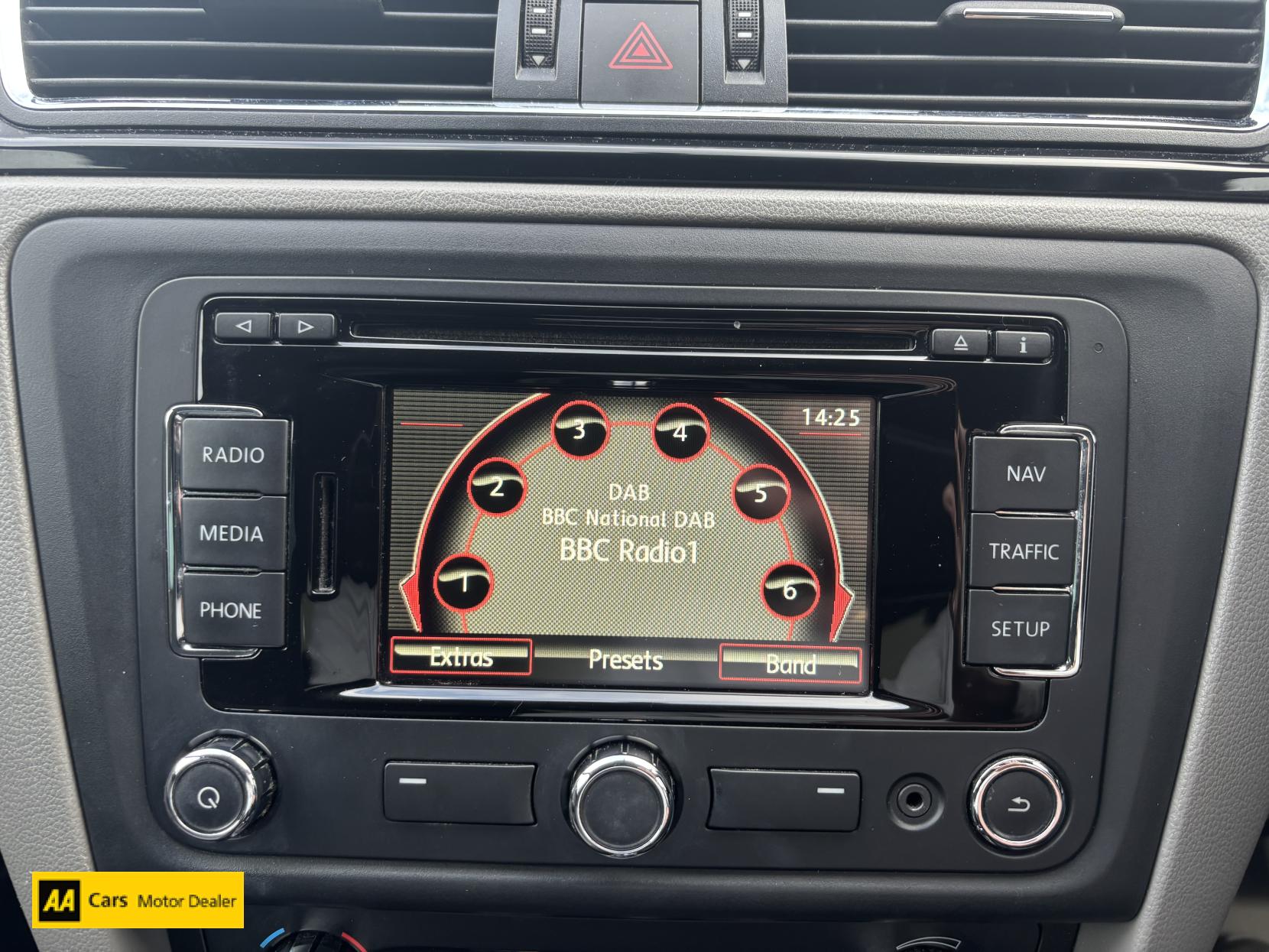 SEAT Toledo 1.2 TSI SE Hatchback 5dr Petrol Manual Euro 5 (s/s) (Nav) (105 ps)