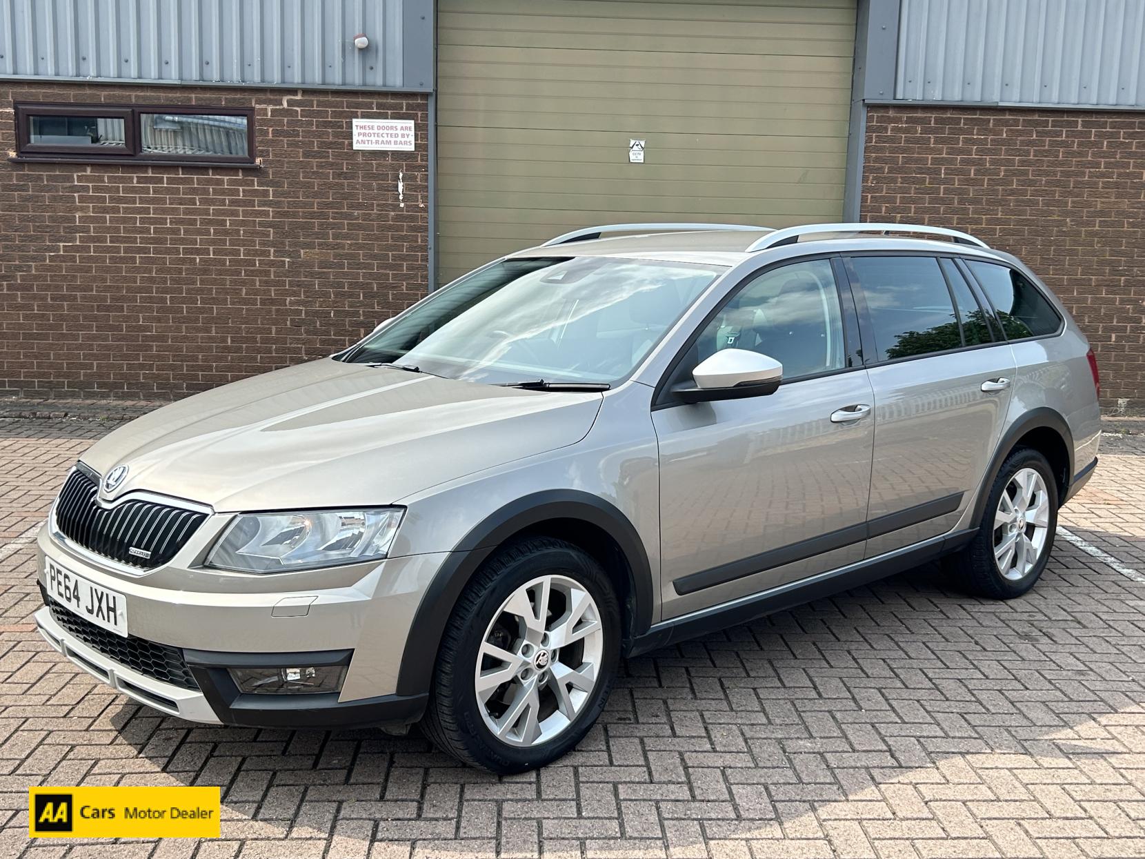 Skoda Octavia 2.0 TDI Scout Estate 5dr Diesel Manual 4WD Euro 6 (s/s) (150 ps)