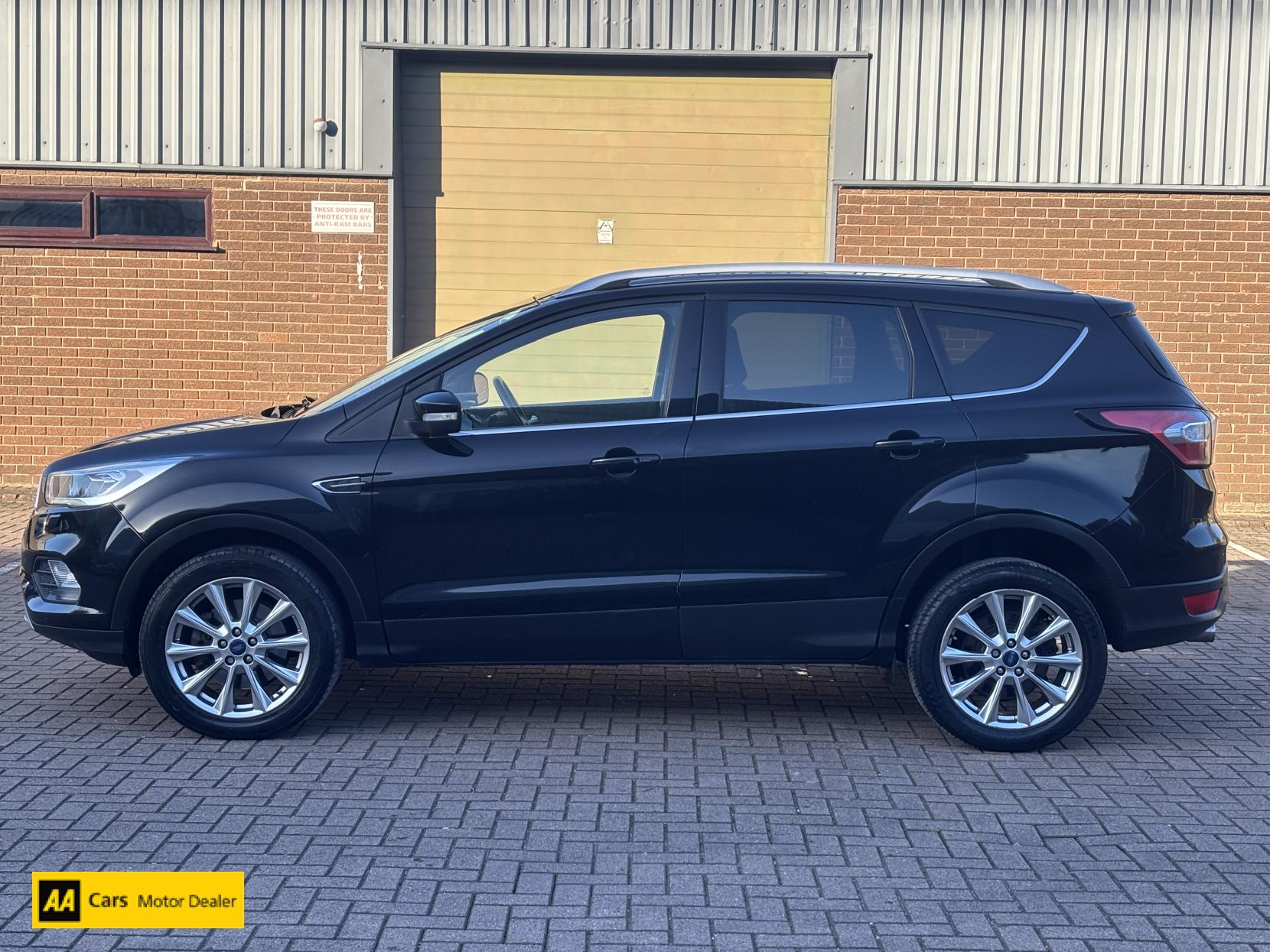 Ford Kuga 1.5 TDCi Titanium SUV 5dr Diesel Manual Euro 6 (s/s) (120 ps)