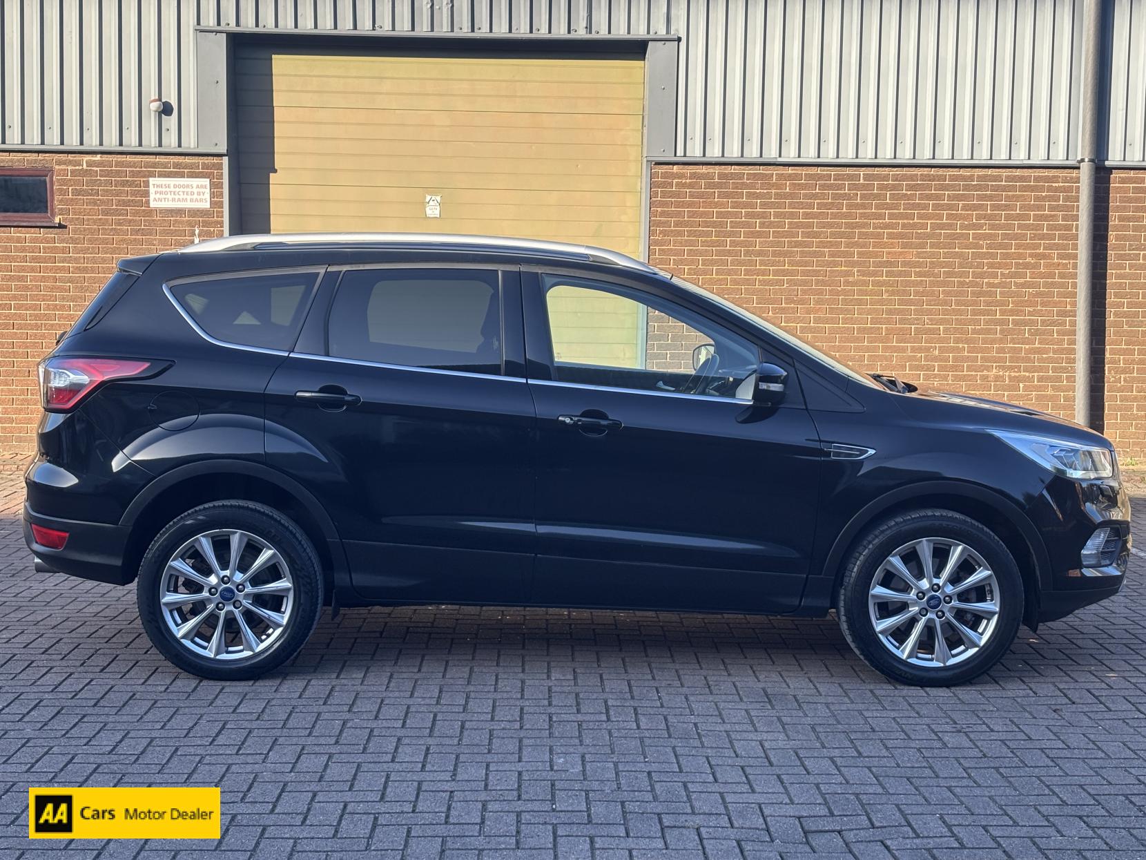 Ford Kuga 1.5 TDCi Titanium SUV 5dr Diesel Manual Euro 6 (s/s) (120 ps)
