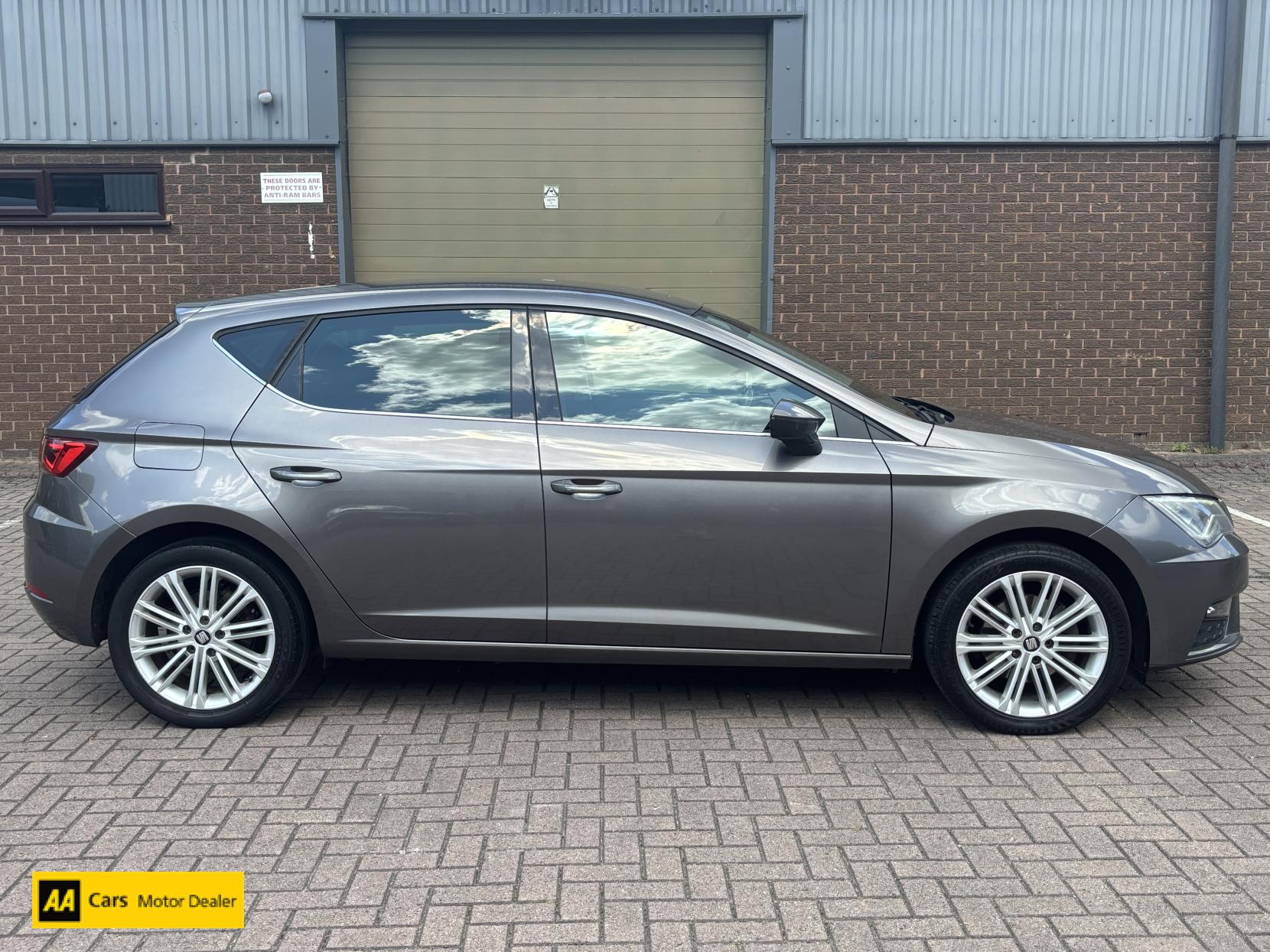 SEAT Leon 1.4 TSI XCELLENCE Technology Hatchback 5dr Petrol Manual Euro 6 (s/s) (125 ps)