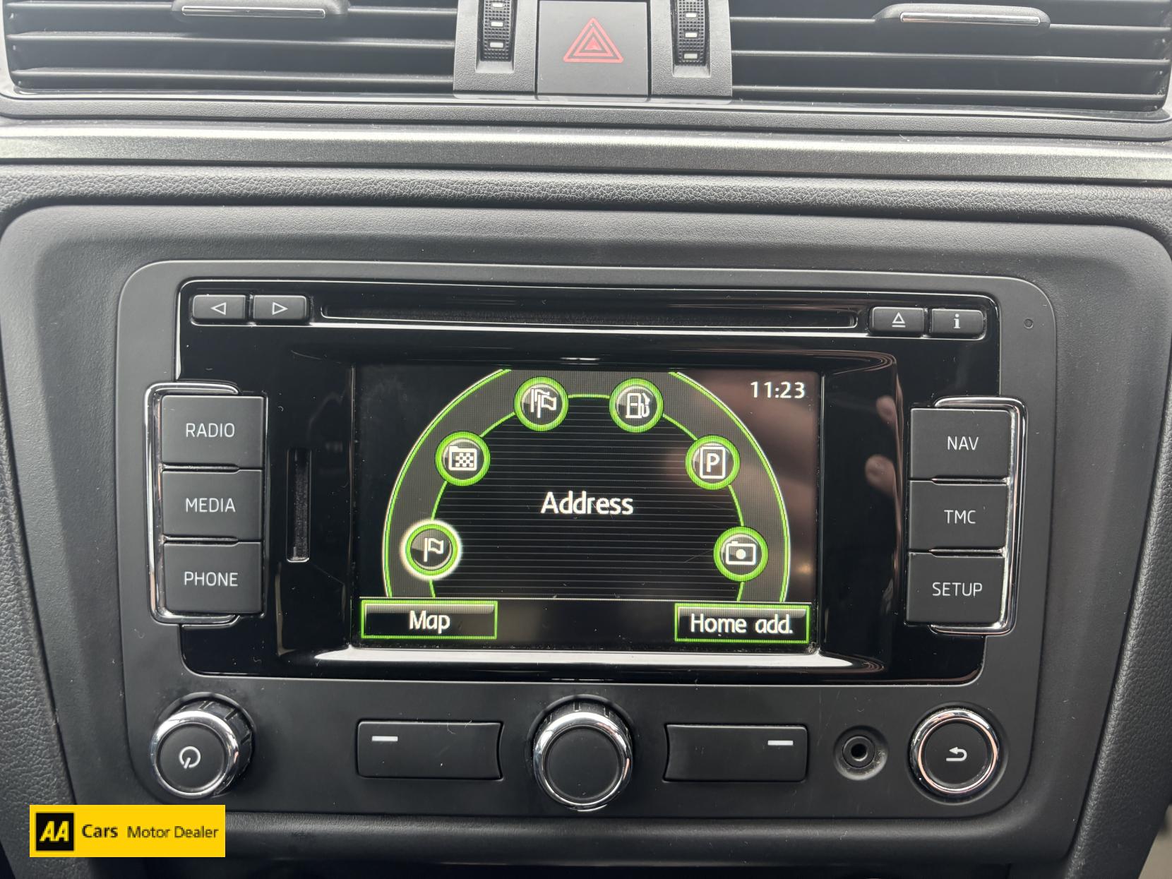 Skoda Rapid Spaceback 1.6 TDI SE Tech Hatchback 5dr Diesel Manual Euro 5 (105 ps)