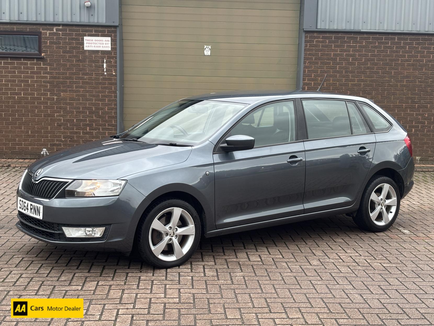 Skoda Rapid Spaceback 1.6 TDI SE Tech Hatchback 5dr Diesel Manual Euro 5 (105 ps)