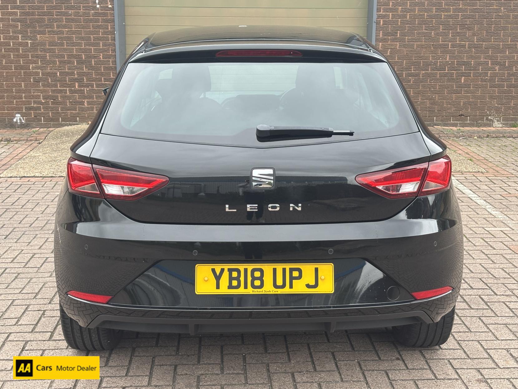 SEAT Leon 1.2 TSI SE Dynamic Technology Hatchback 5dr Petrol Manual Euro 6 (s/s) (110 ps)