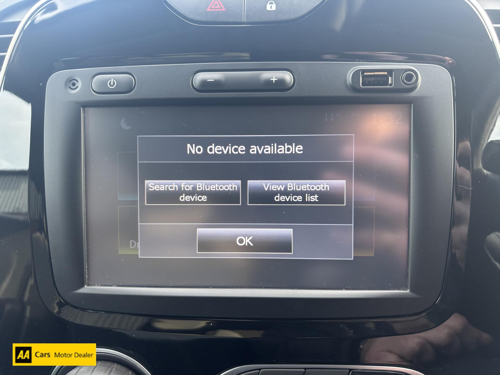 Renault Captur 0.9 TCe ENERGY Iconic SUV 5dr Petrol Manual Euro 6 (s/s) (90 ps)