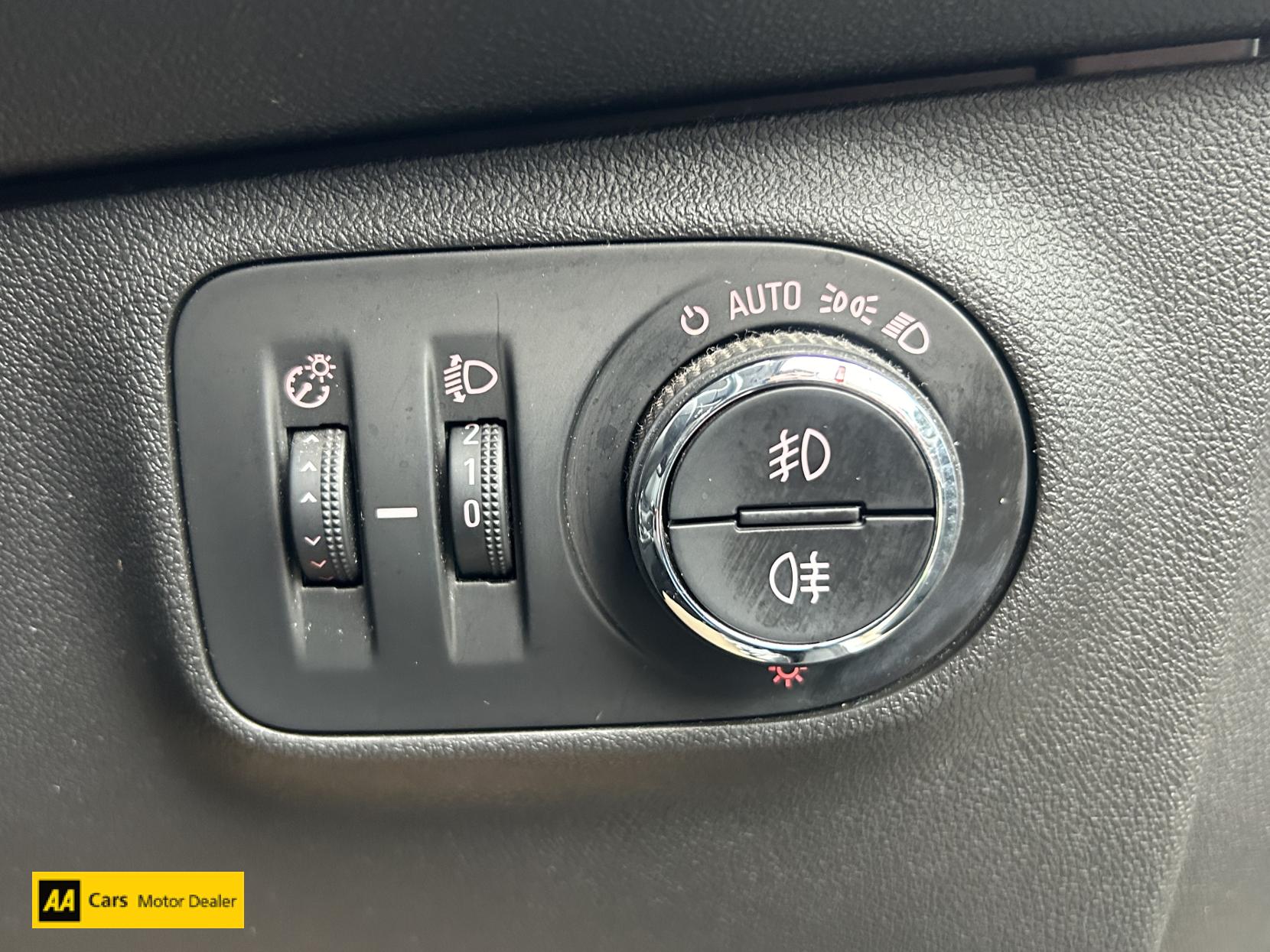 Vauxhall Corsa 1.4i ecoFLEX SRi VX Line Hatchback 5dr Petrol Manual Euro 6 (90 ps)