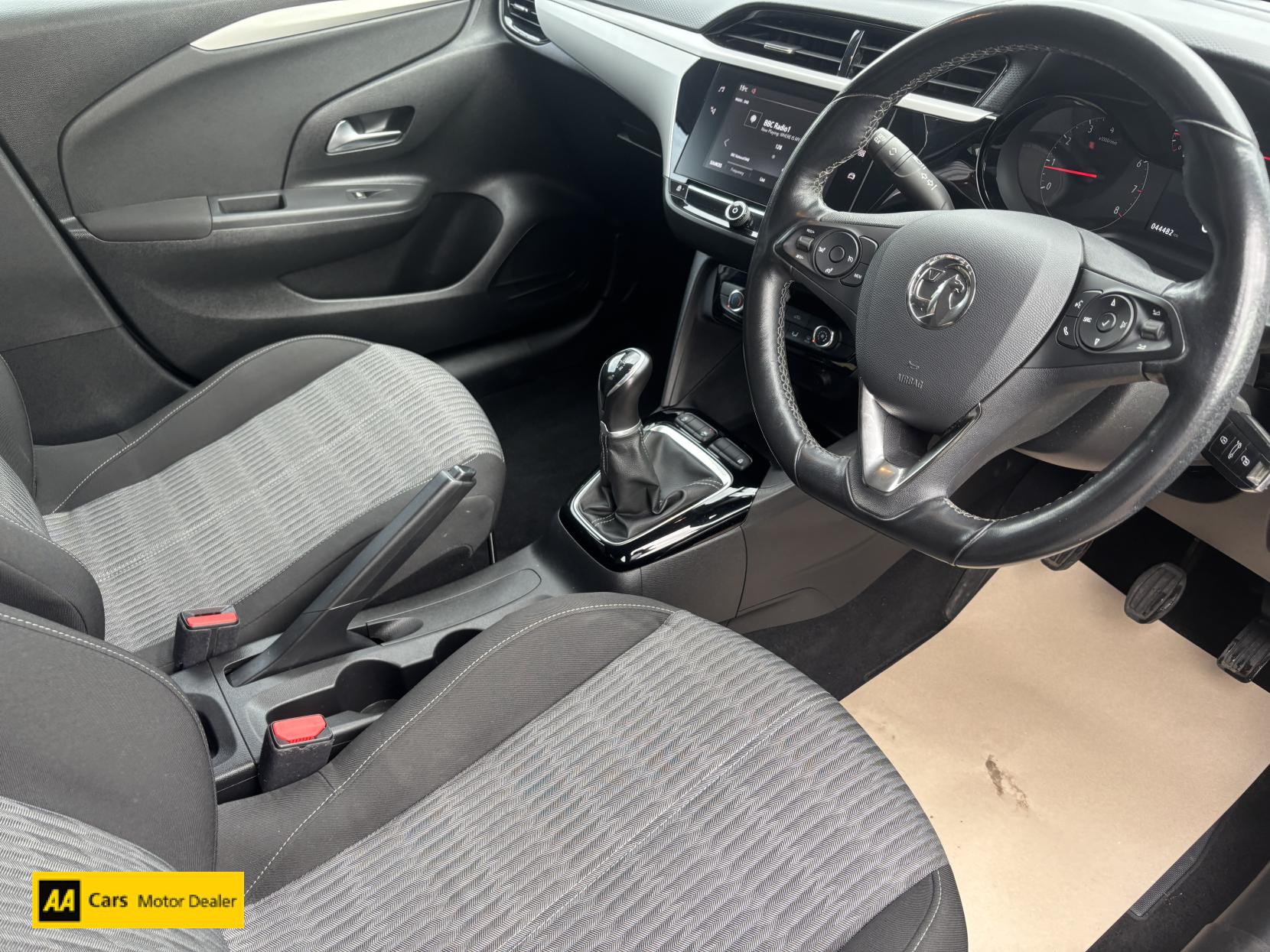 Vauxhall Corsa 1.2 SE Hatchback 5dr Petrol Manual Euro 6 (75 ps)