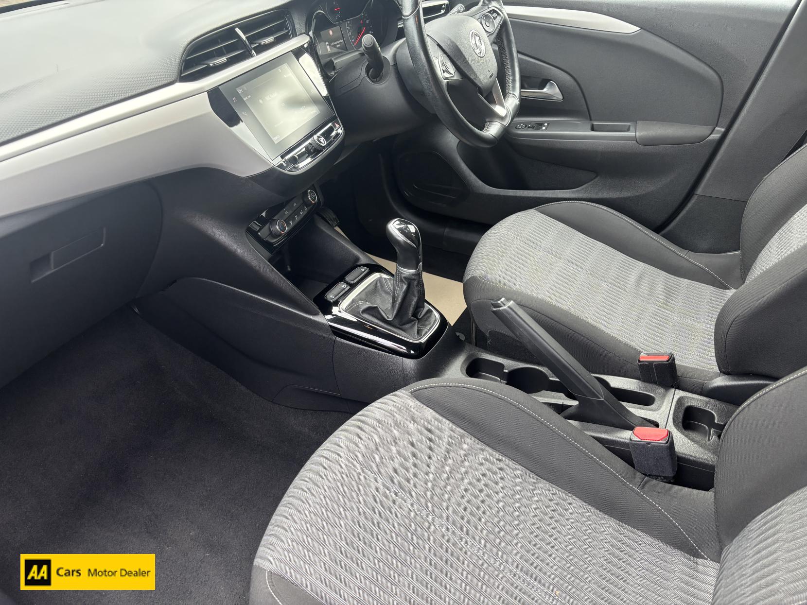 Vauxhall Corsa 1.2 SE Hatchback 5dr Petrol Manual Euro 6 (75 ps)