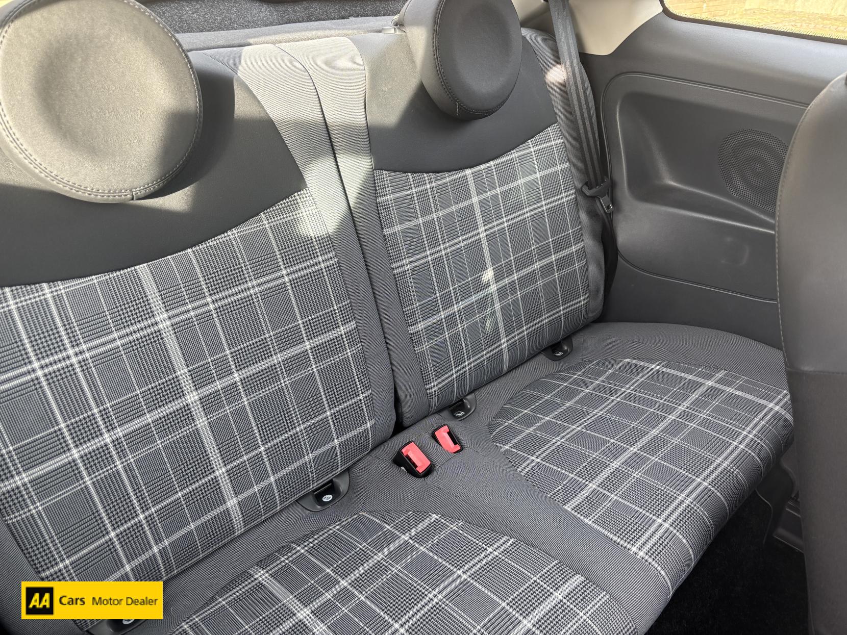 Fiat 500 1.2 Lounge Hatchback 3dr Petrol Manual Euro 6 (s/s) (69 bhp)