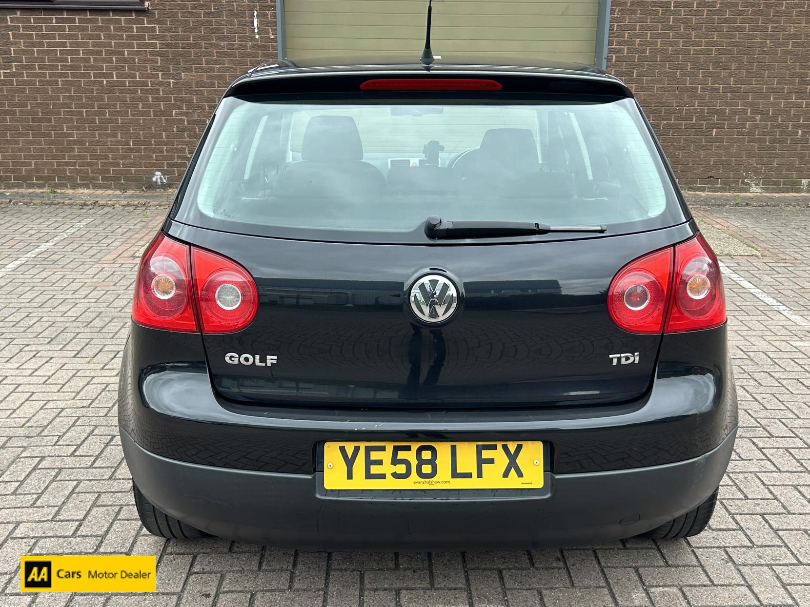 Volkswagen Golf 1.9 TDI Match Hatchback 5dr Diesel Manual (132 g/km, 103 bhp)