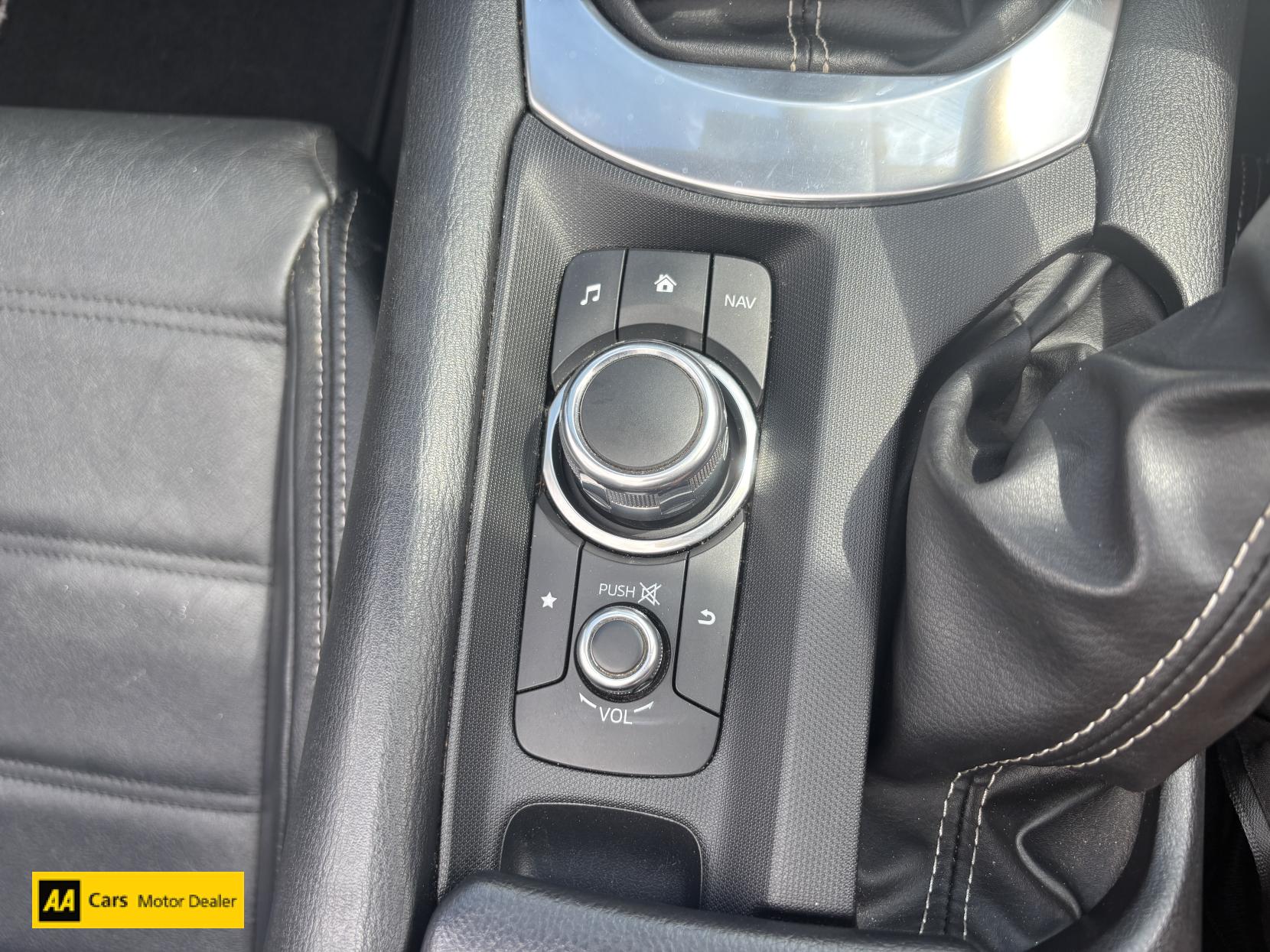 Fiat 124 Spider 1.4 MultiAir Lusso Convertible 2dr Petrol Euro 6 (140 ps)