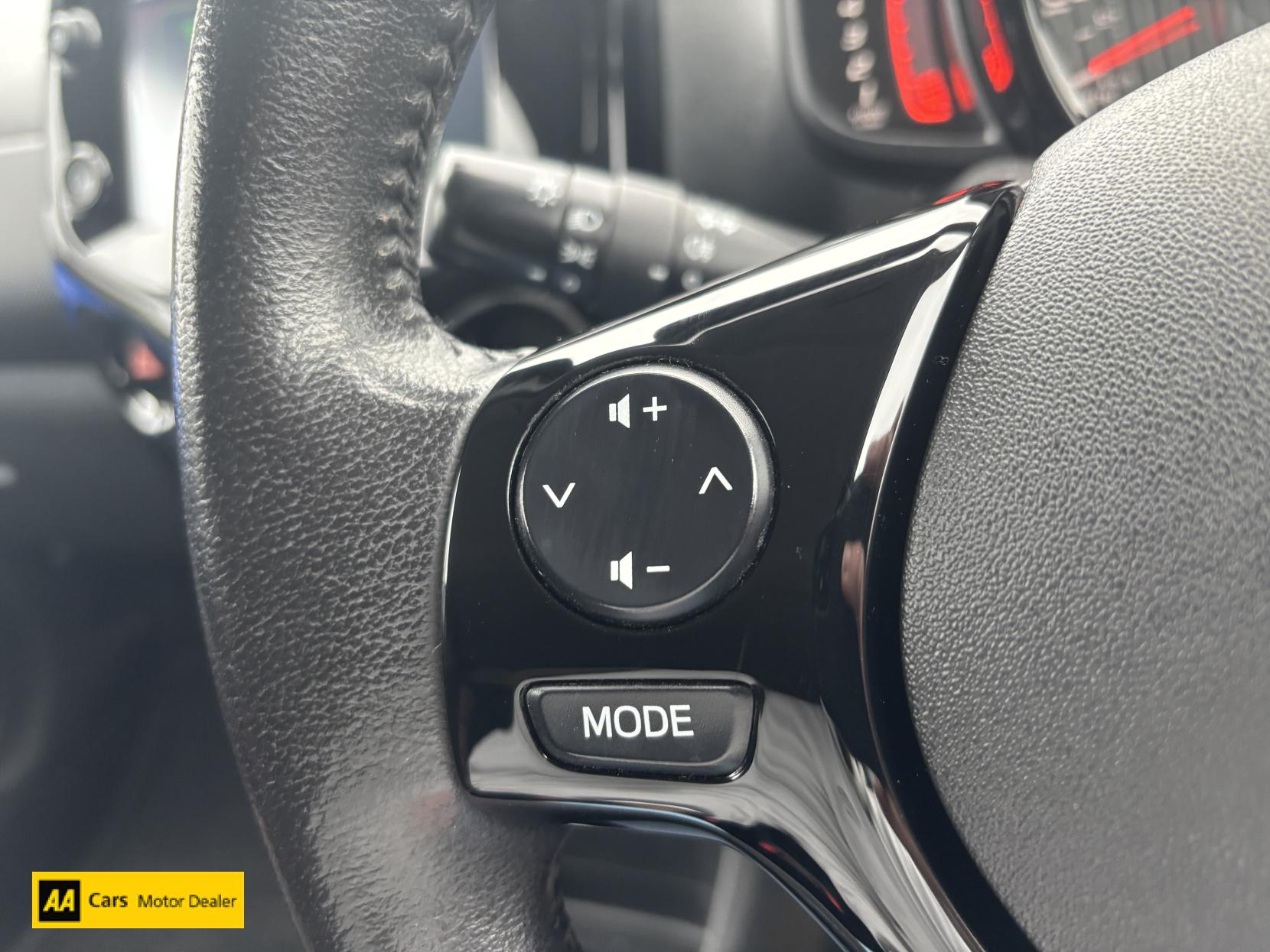 Citroen C1 1.0 VTi Flair Hatchback 3dr Petrol Manual Euro 6 (72 ps)