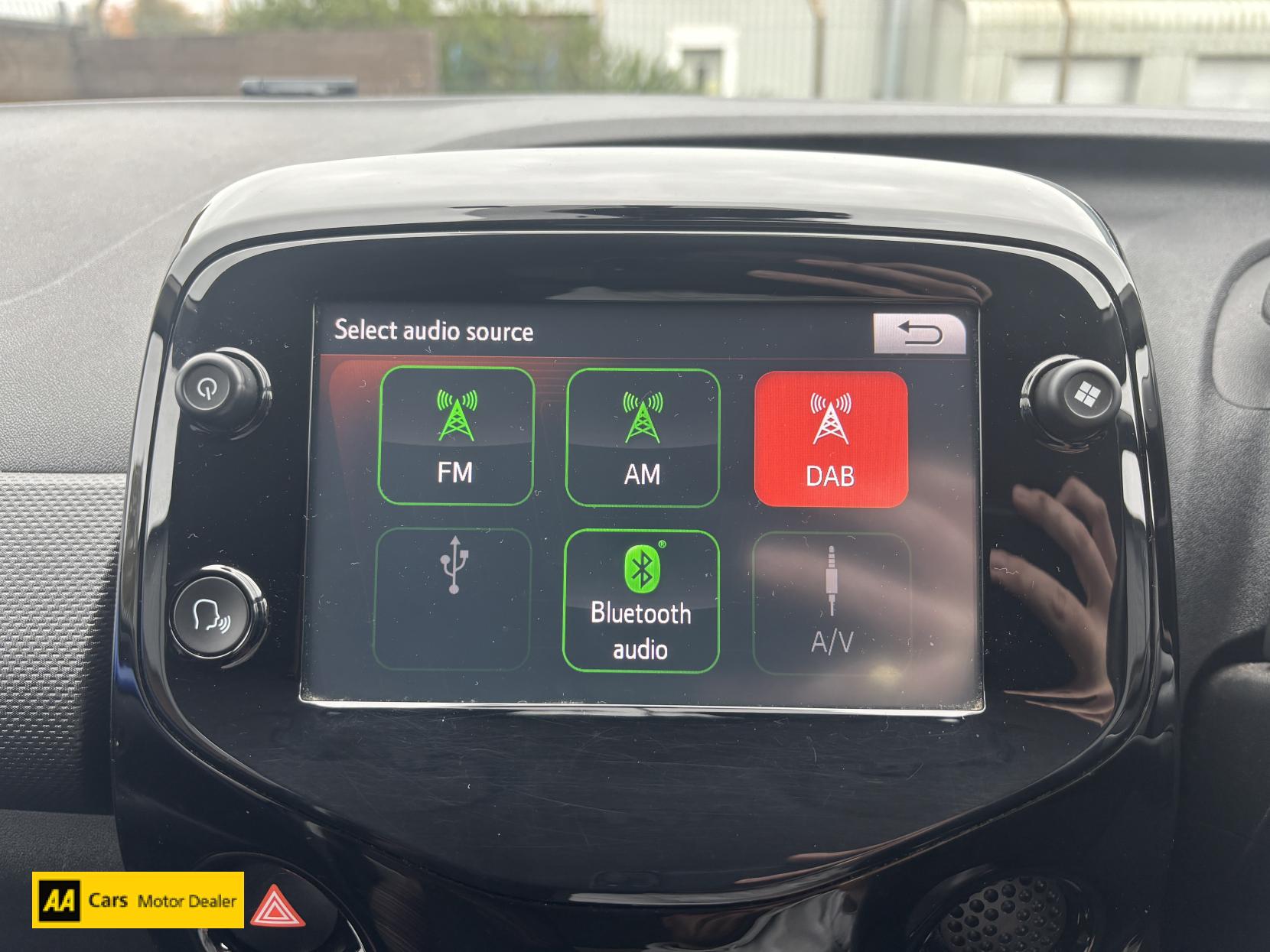 Citroen C1 1.0 VTi Flair Hatchback 3dr Petrol Manual Euro 6 (72 ps)