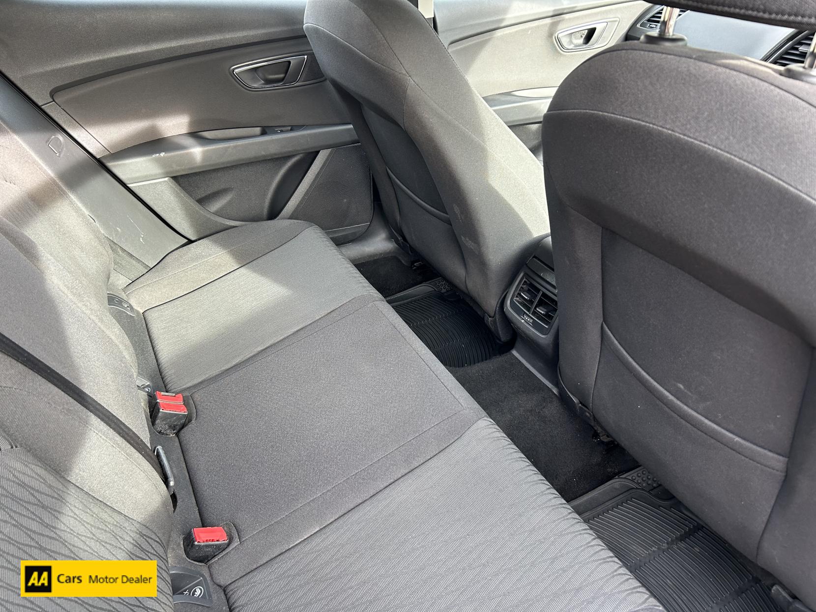 SEAT Leon 1.2 TSI SE Hatchback 5dr Petrol DSG Euro 6 (s/s) (110 ps)