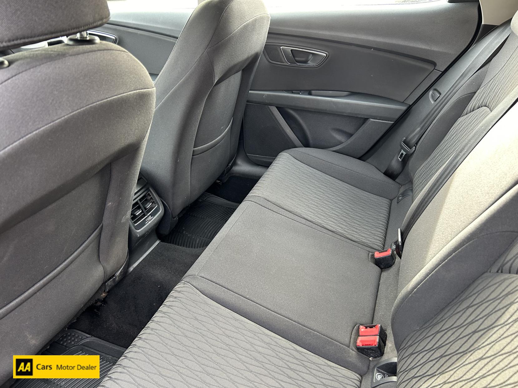 SEAT Leon 1.2 TSI SE Hatchback 5dr Petrol DSG Euro 6 (s/s) (110 ps)