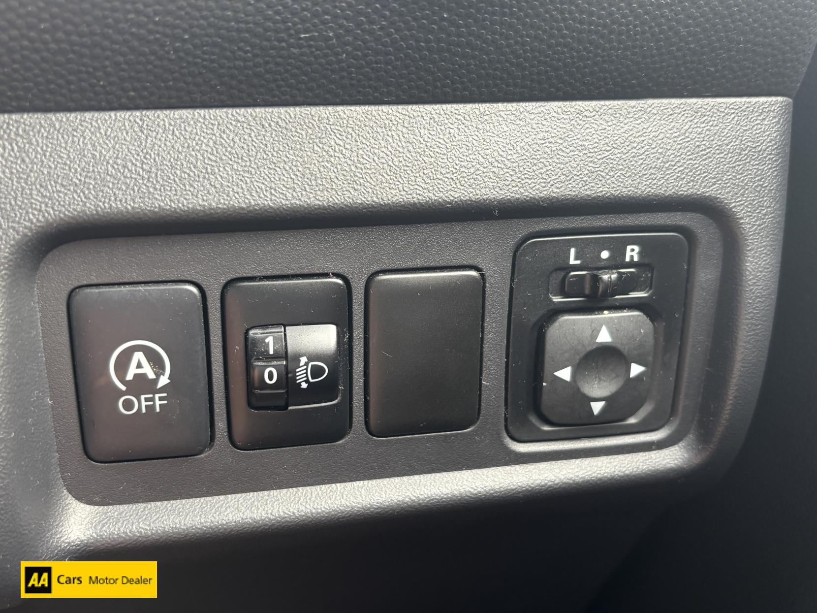 Mitsubishi Mirage 1.2 3 Hatchback 5dr Petrol Manual Euro 5 (s/s) (79 ps)