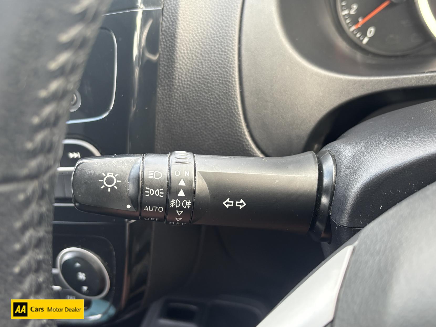 Mitsubishi Mirage 1.2 3 Hatchback 5dr Petrol Manual Euro 5 (s/s) (79 ps)