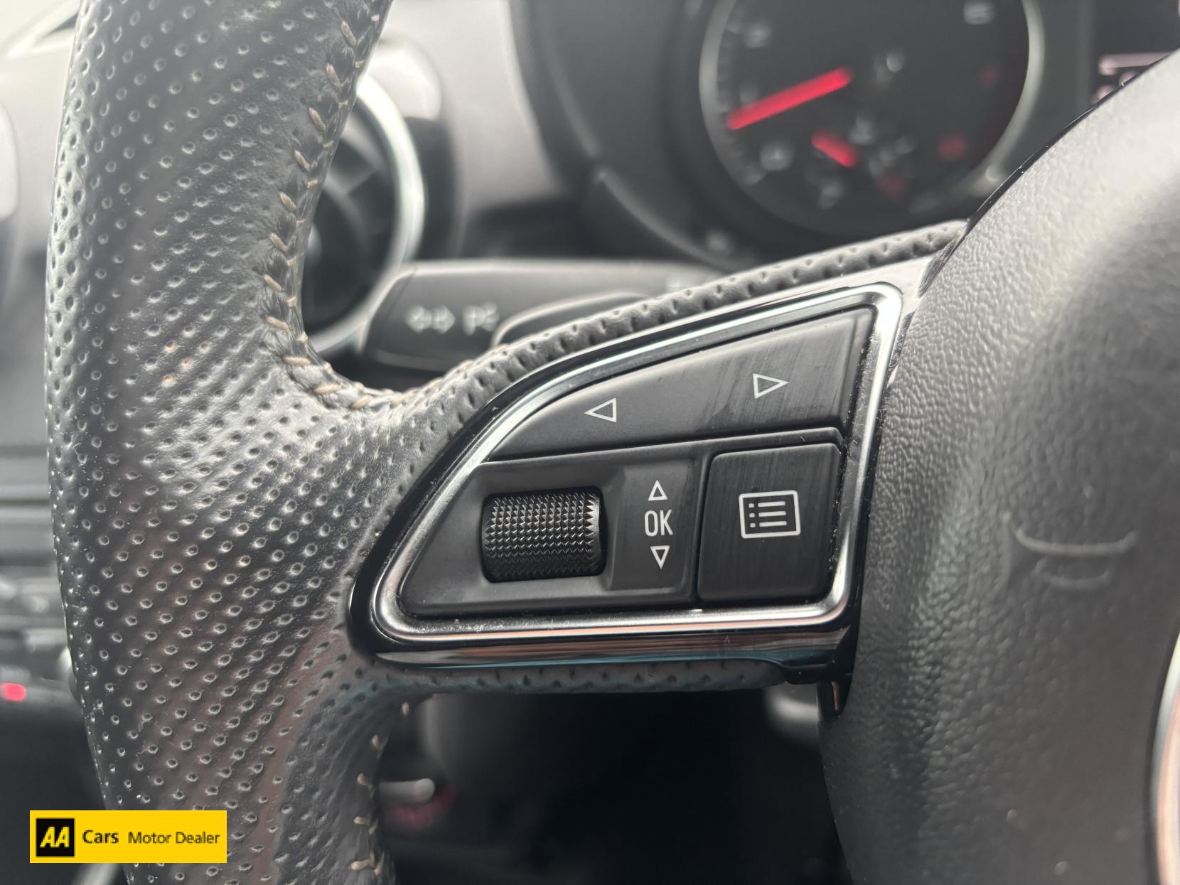 Audi A1 1.4 TFSI S line Sportback 5dr Petrol S Tronic Euro 5 (s/s) (122 ps)
