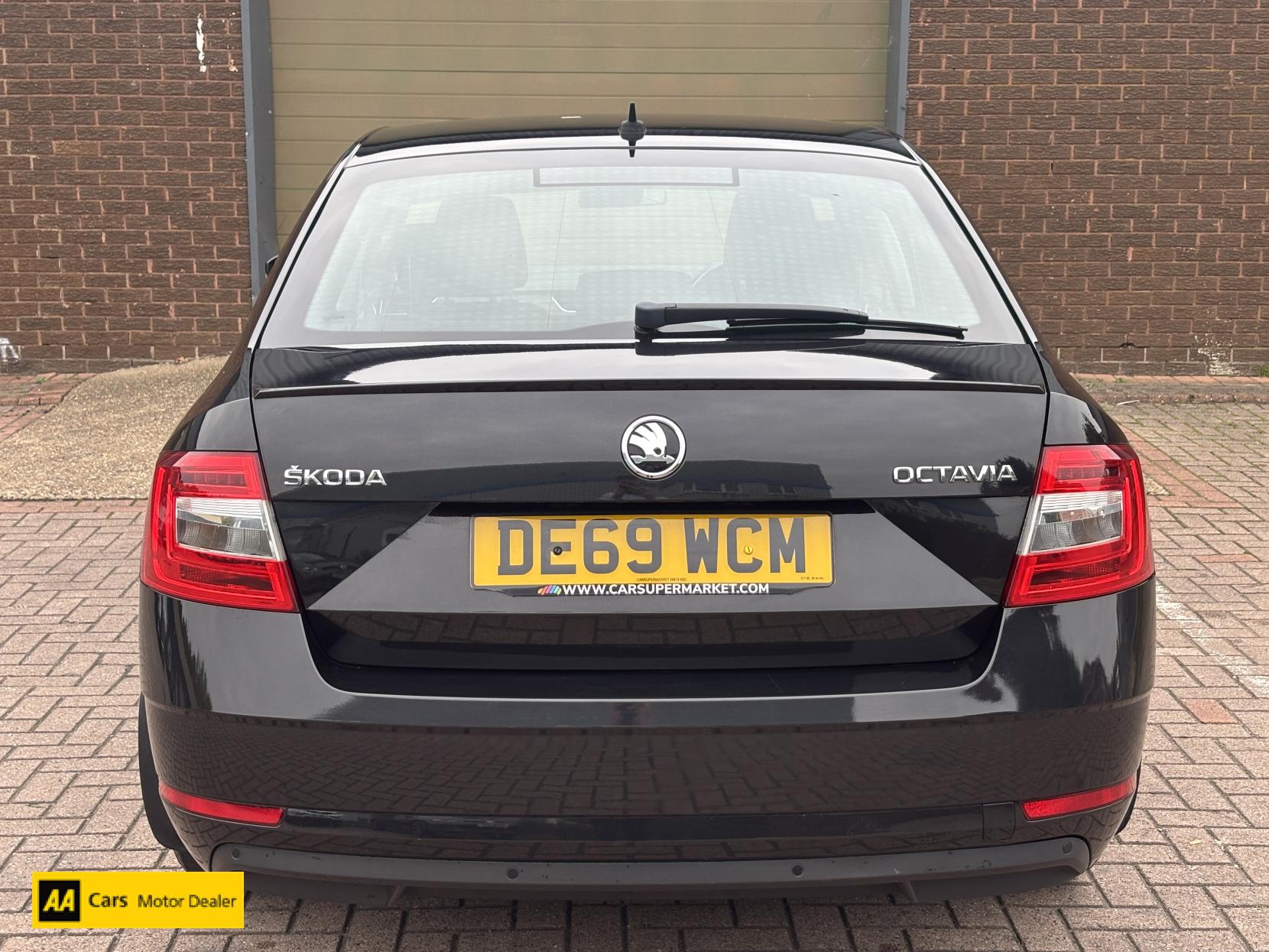 Skoda Octavia 1.5 TSI ACT SE Drive Hatchback 5dr Petrol DSG Euro 6 (s/s) (150 ps)