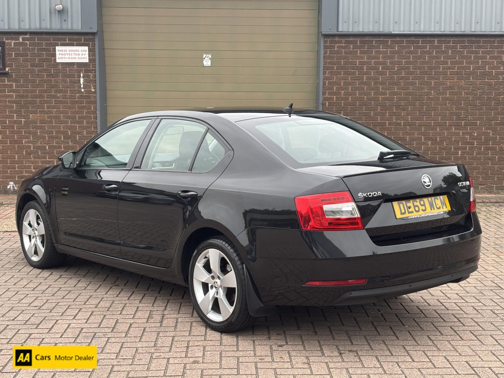 Skoda Octavia 1.5 TSI ACT SE Drive Hatchback 5dr Petrol DSG Euro 6 (s/s) (150 ps)